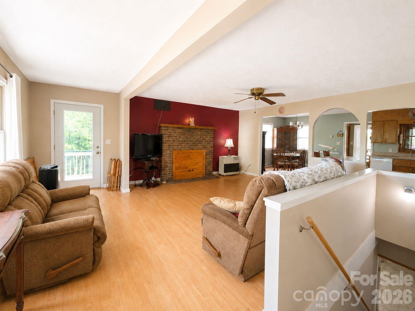 41 Vista Drive