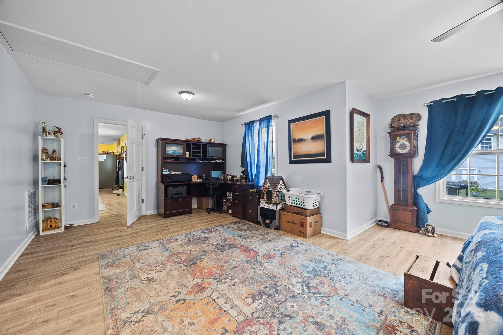 Joannas Lake - Residential