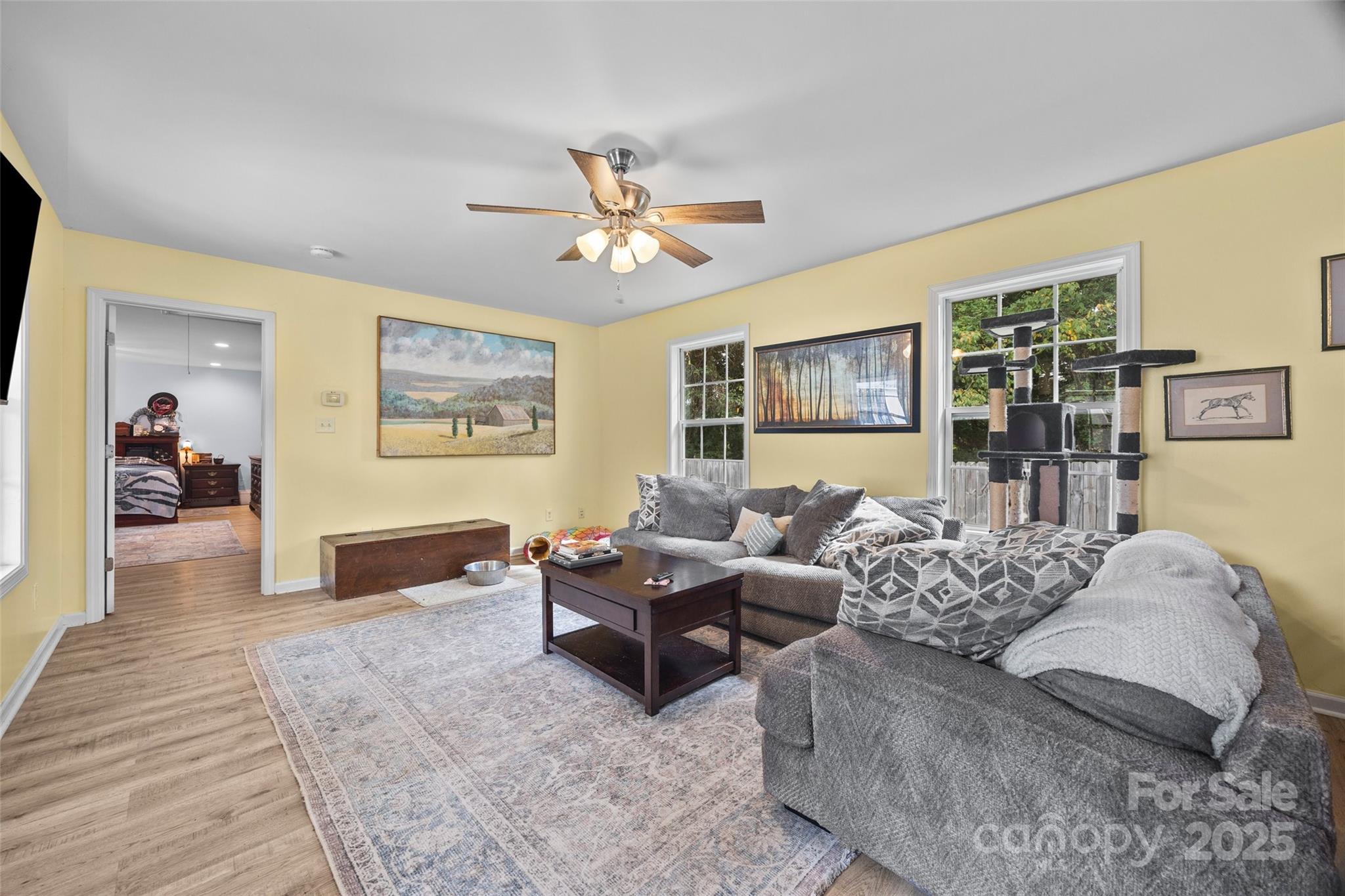 Joannas Lake - Residential