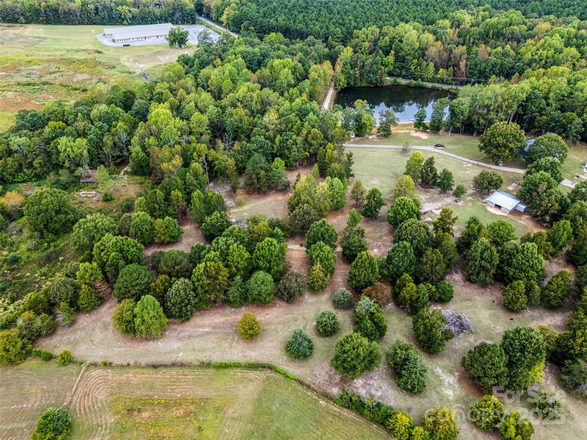 Joannas Lake - Residential