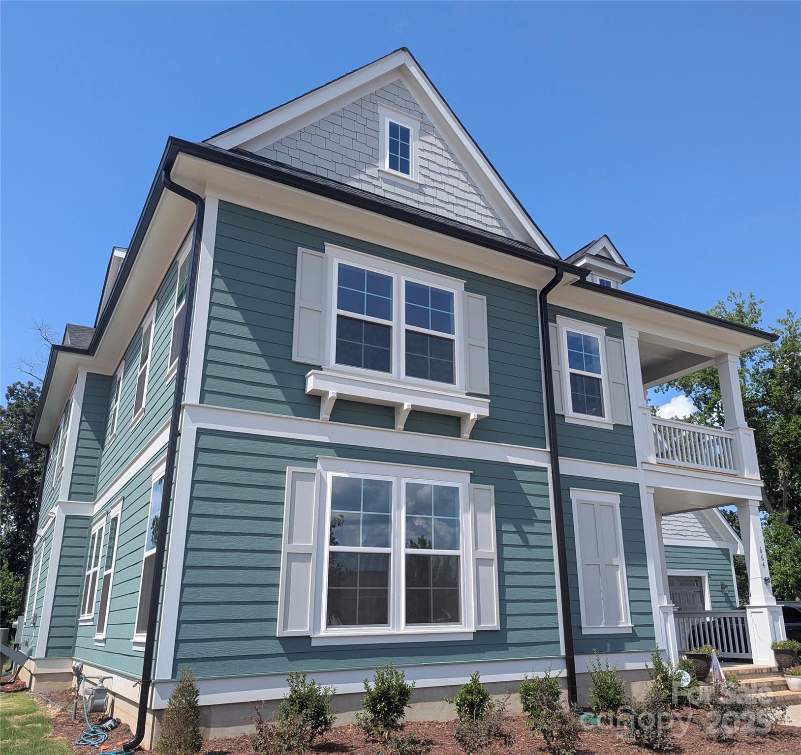 Riverwalk - Residential