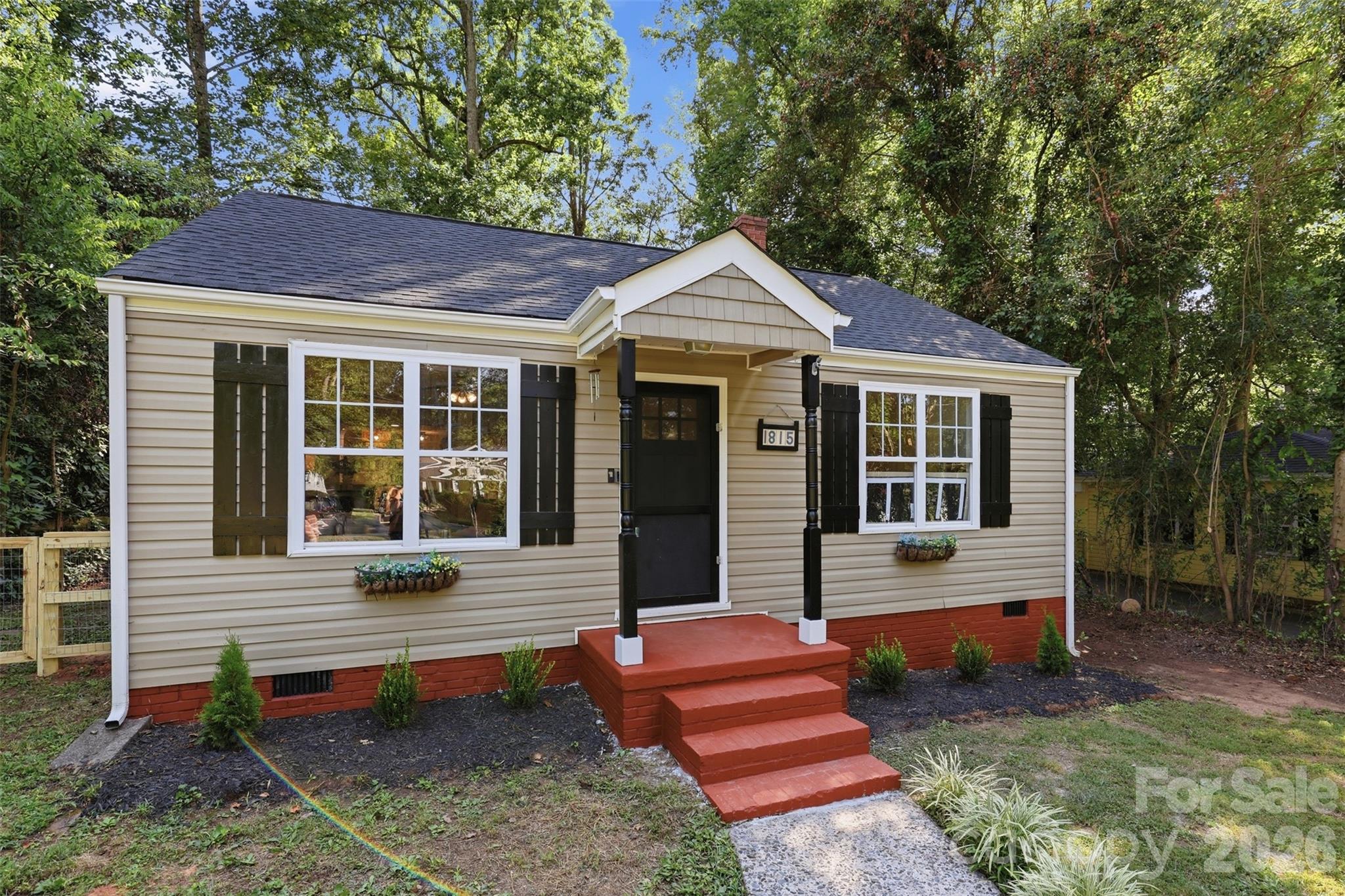 1815 Arnold Drive