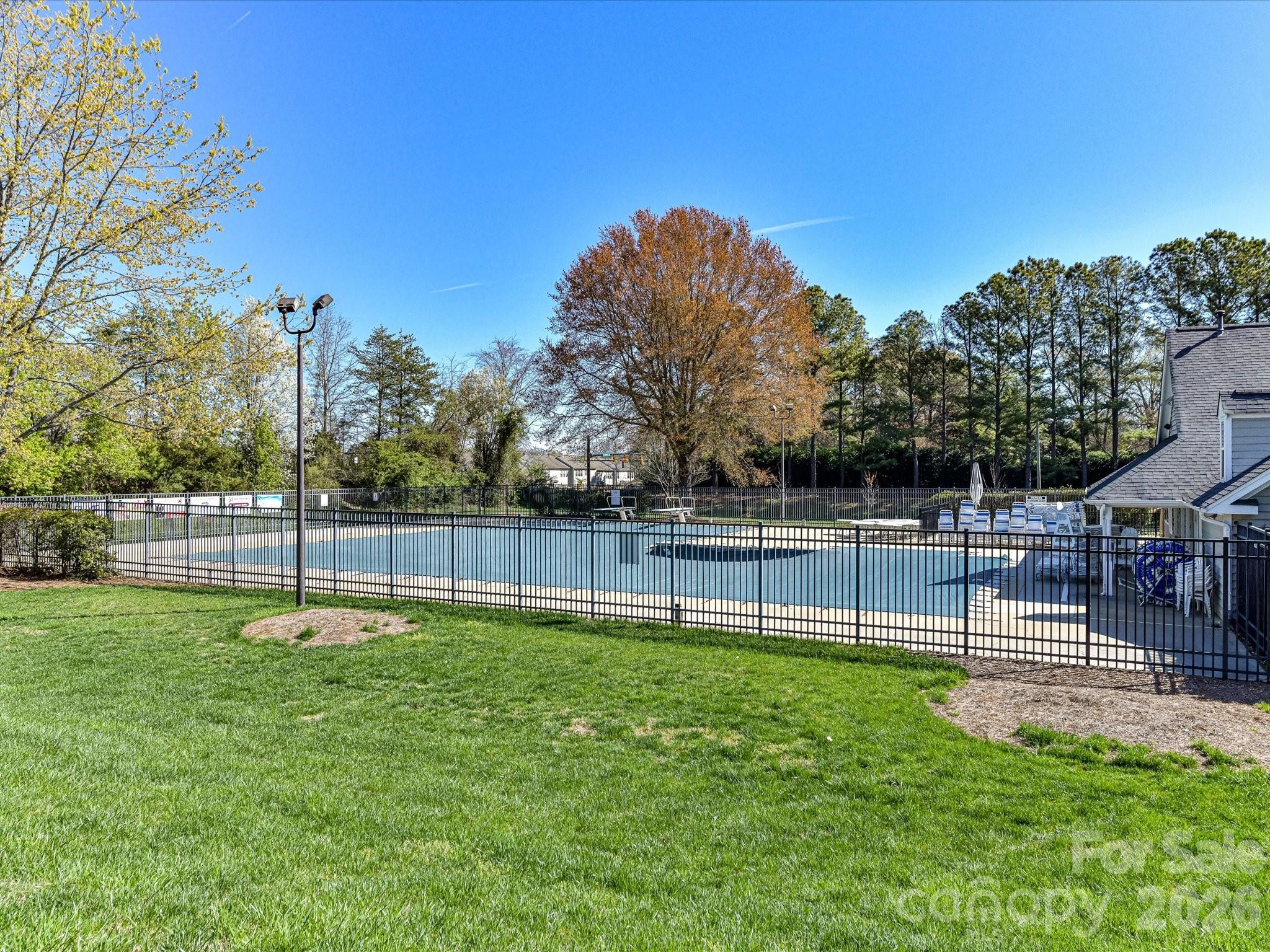 Raeburn - Residential