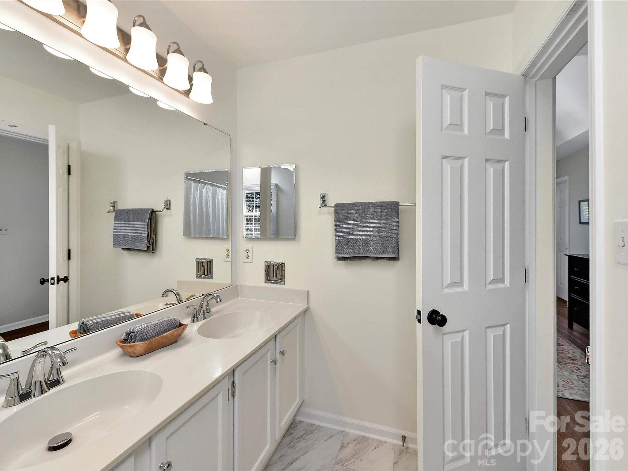 Raeburn - Residential