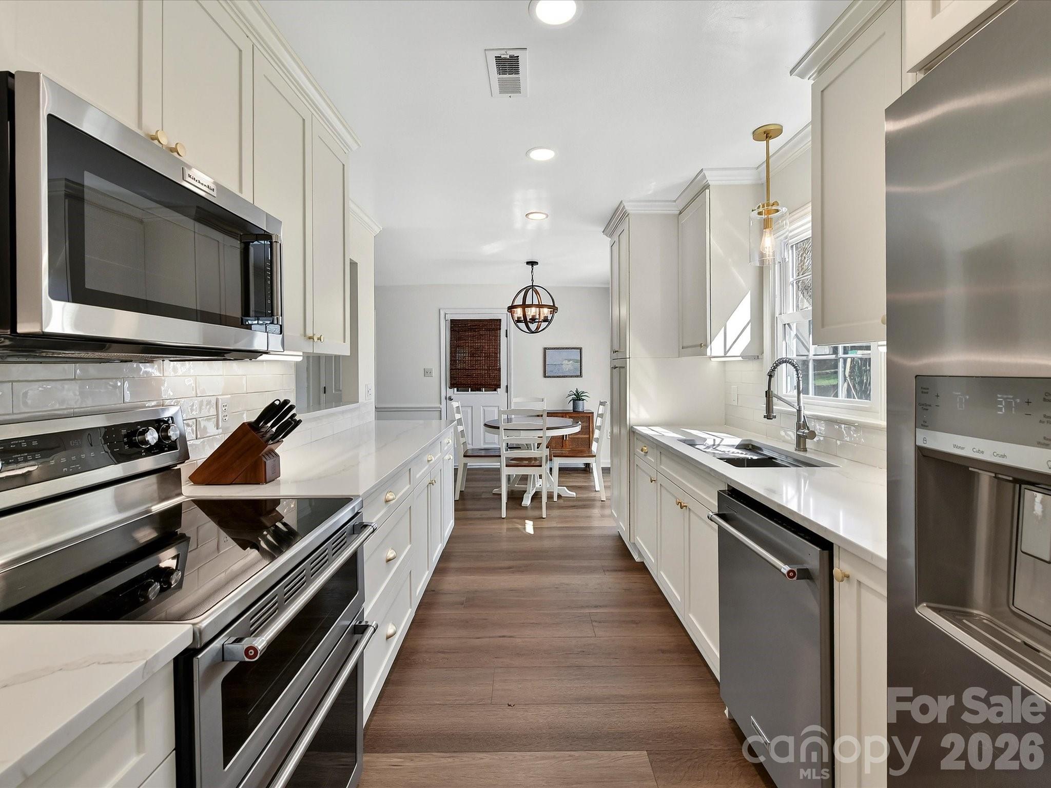 Raeburn - Residential