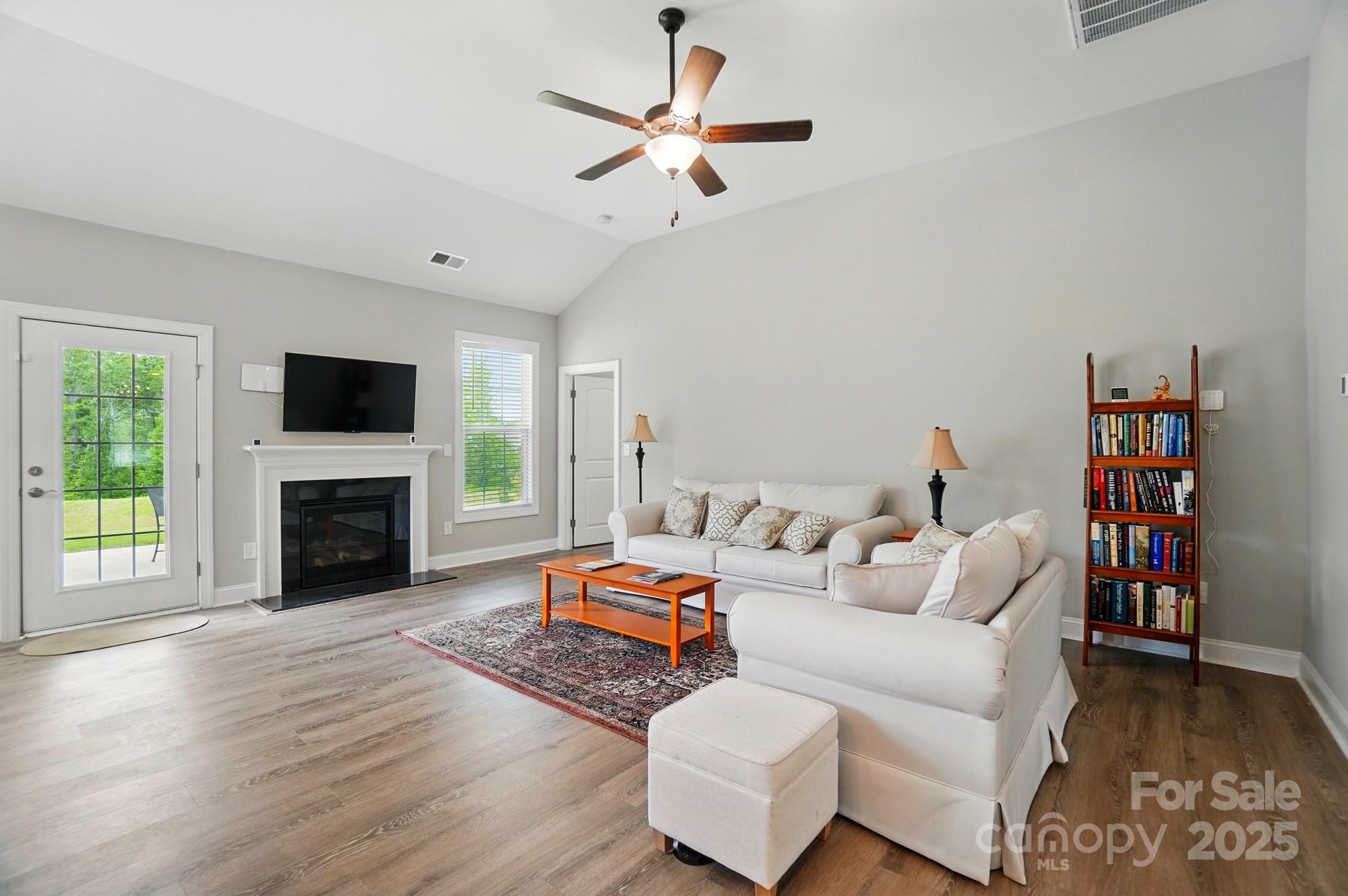 The Villas at Covington - Residential