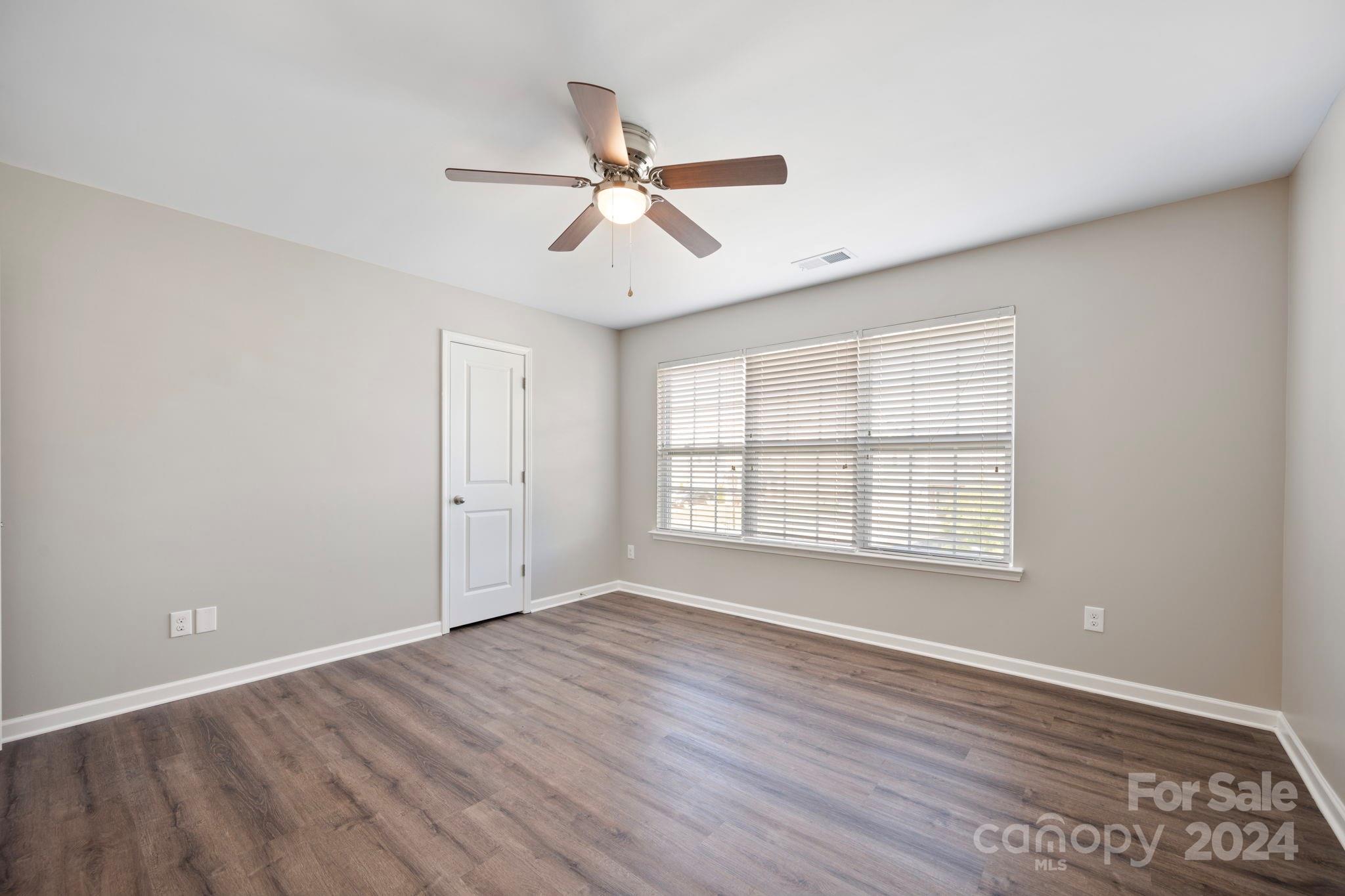 Sutton Farms - Residential