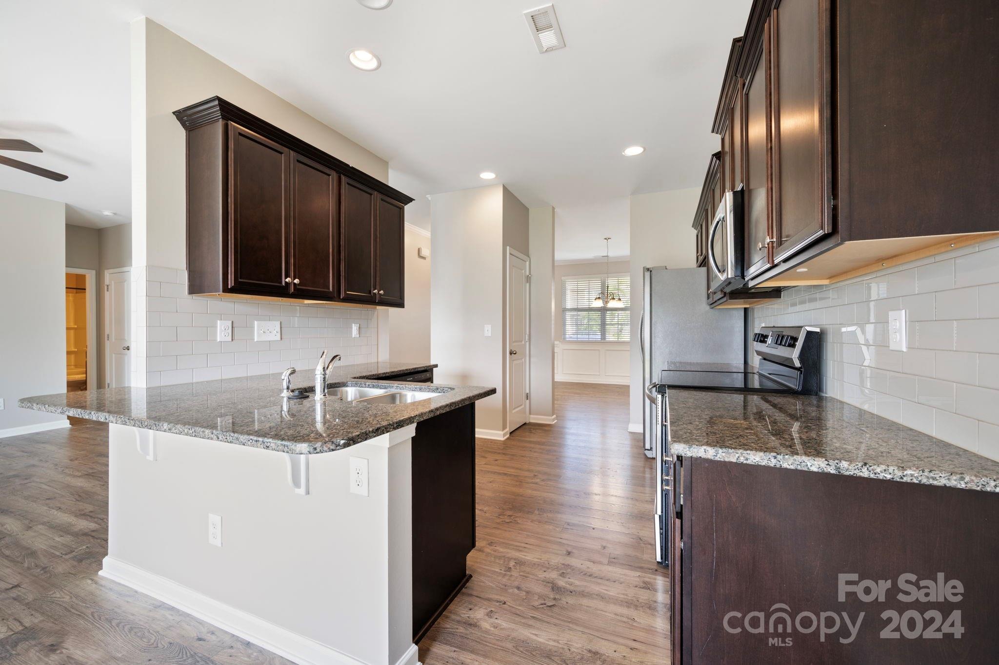 Sutton Farms - Residential