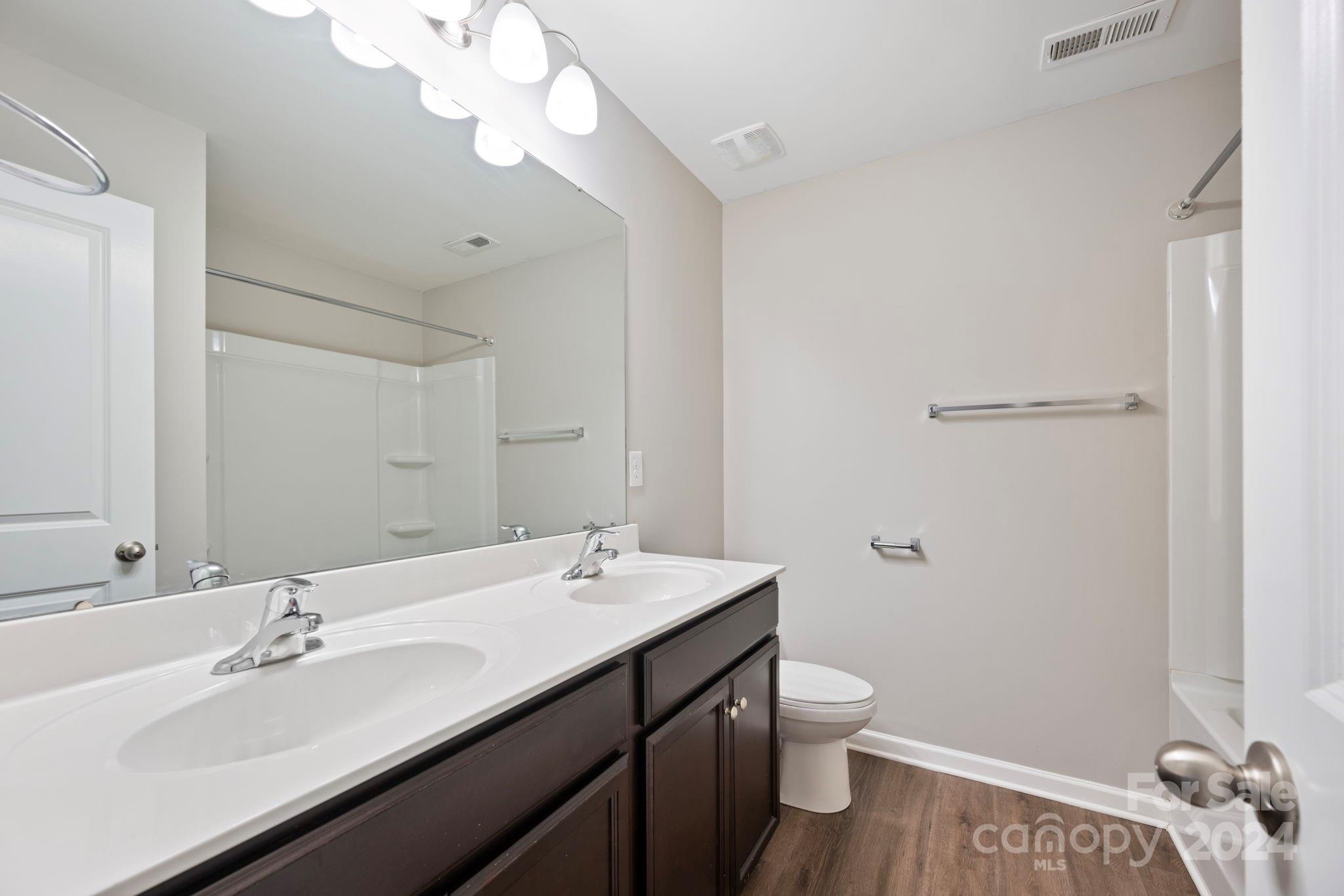 Sutton Farms - Residential