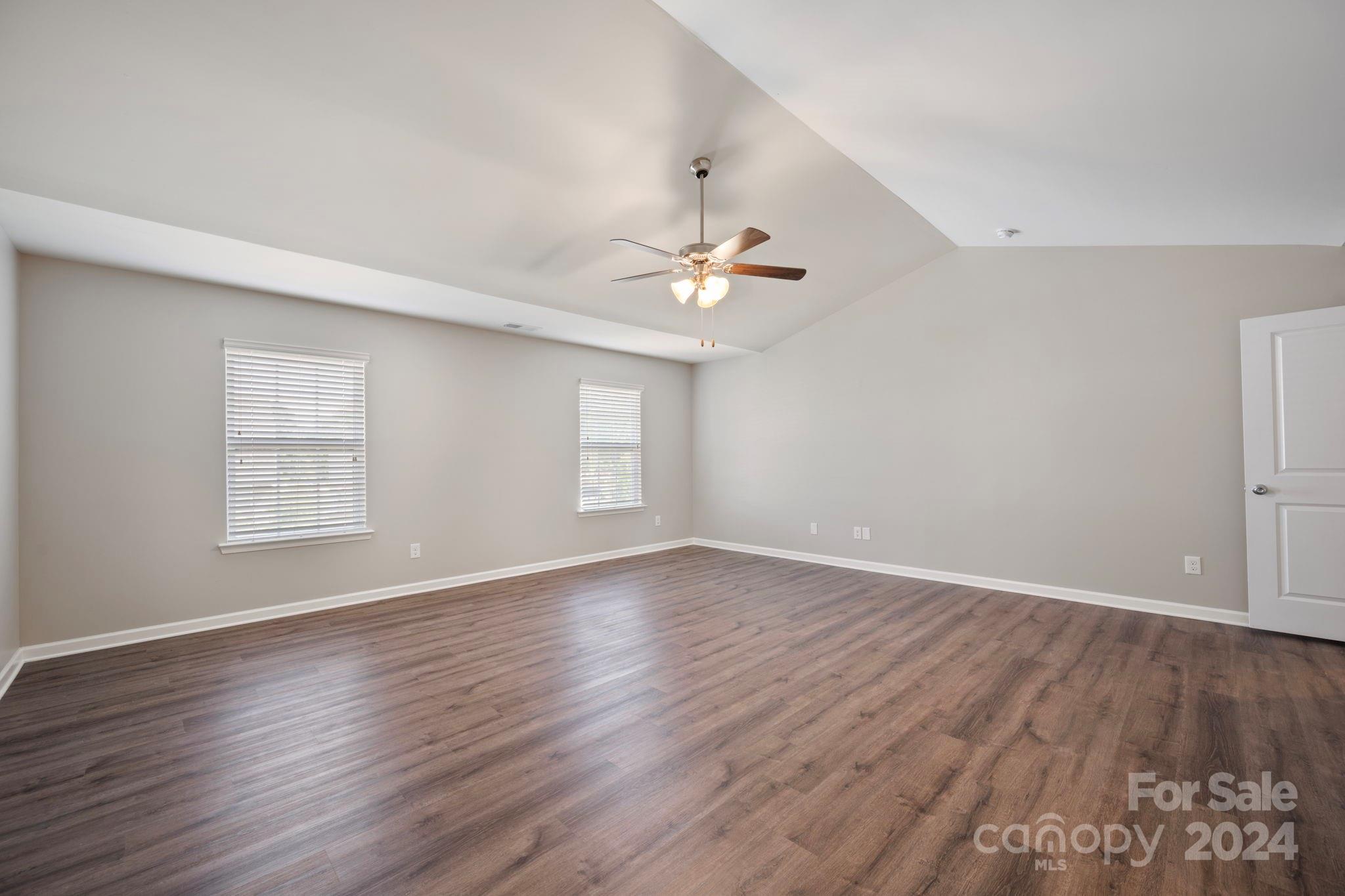 Sutton Farms - Residential