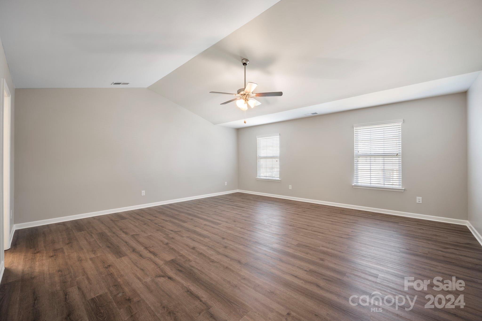 Sutton Farms - Residential