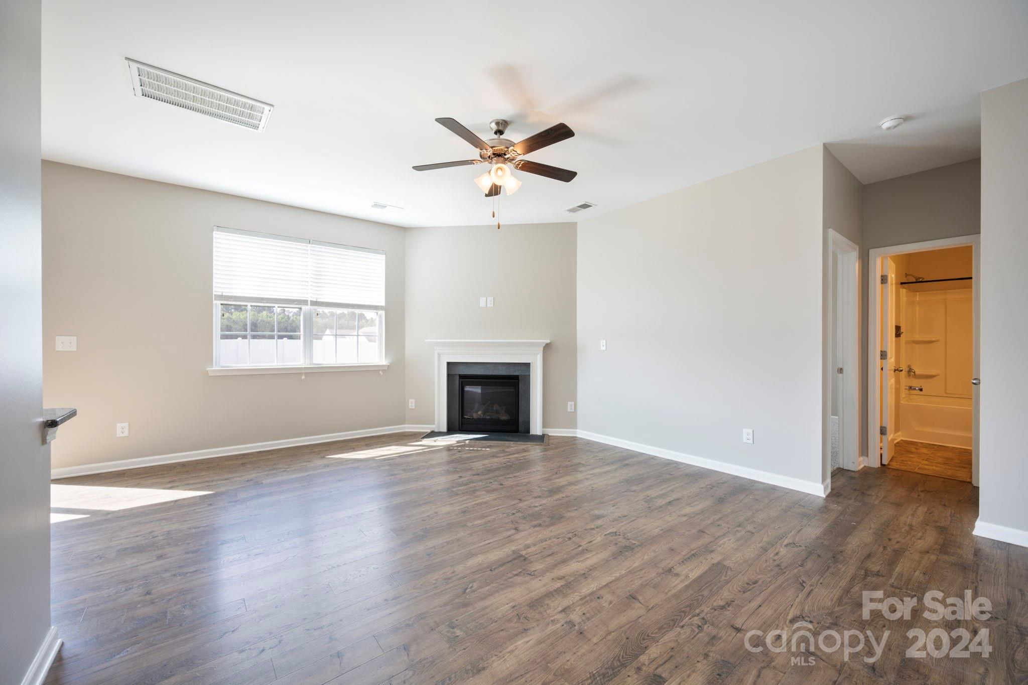 Sutton Farms - Residential