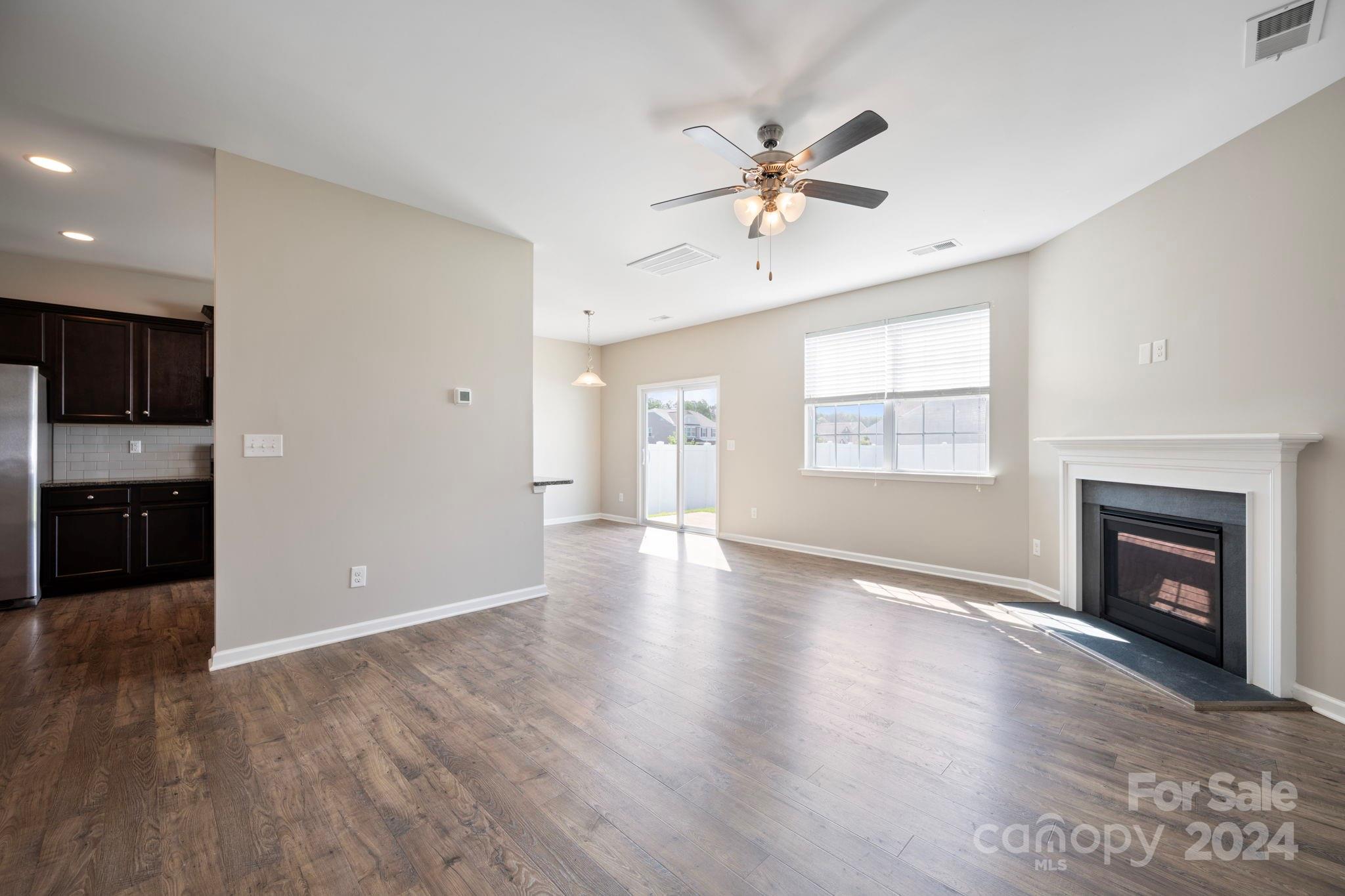 Sutton Farms - Residential