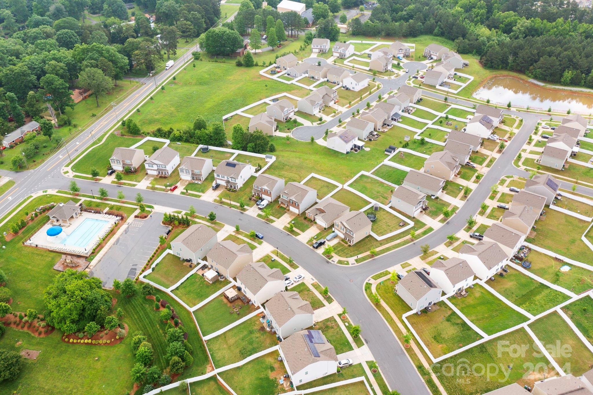 Sutton Farms - Residential