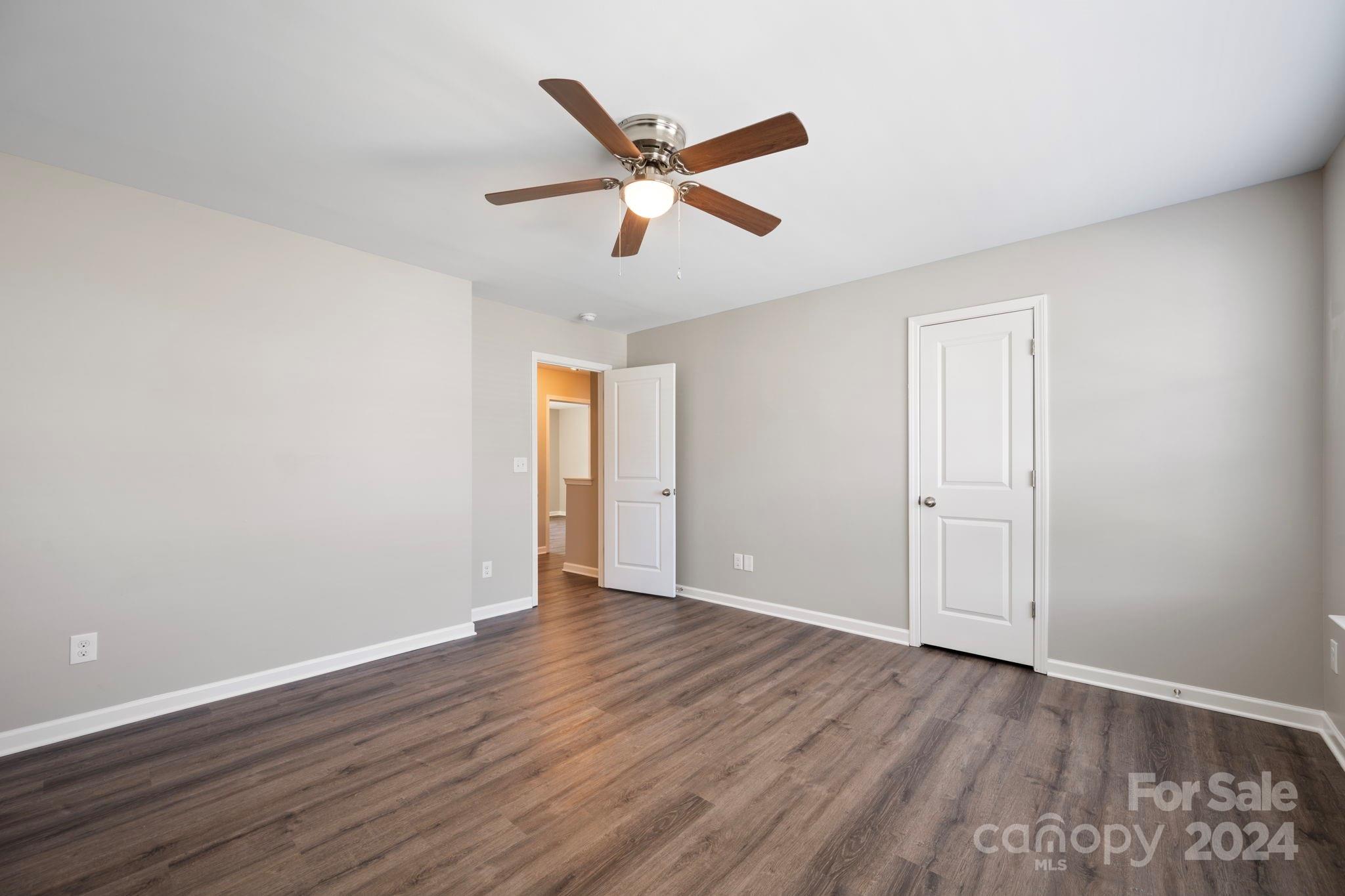 Sutton Farms - Residential