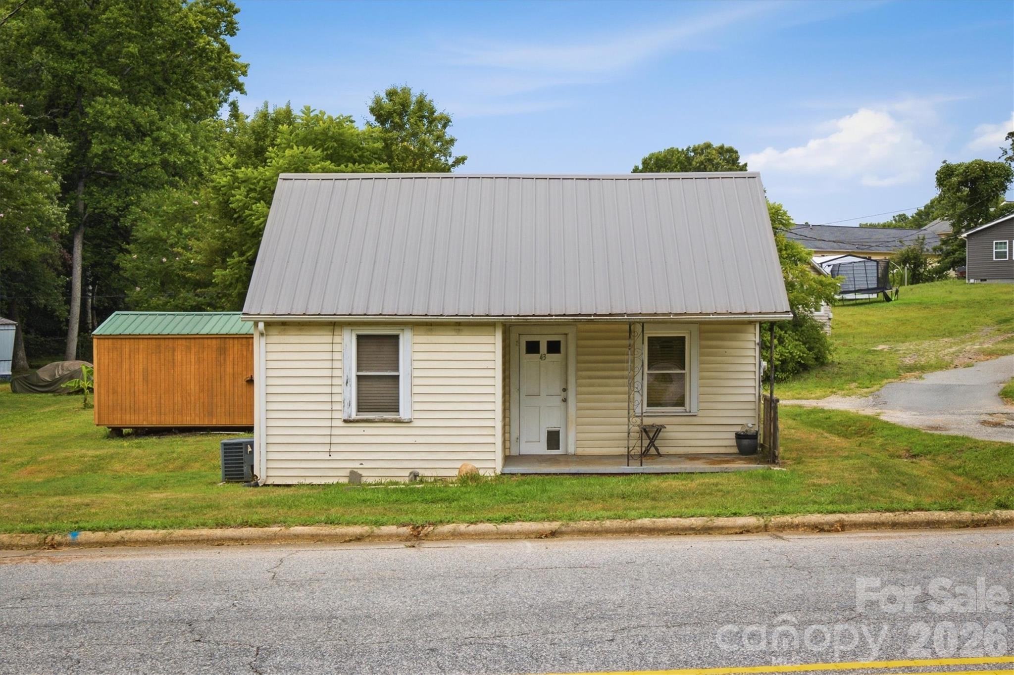 43 N Highland Avenue