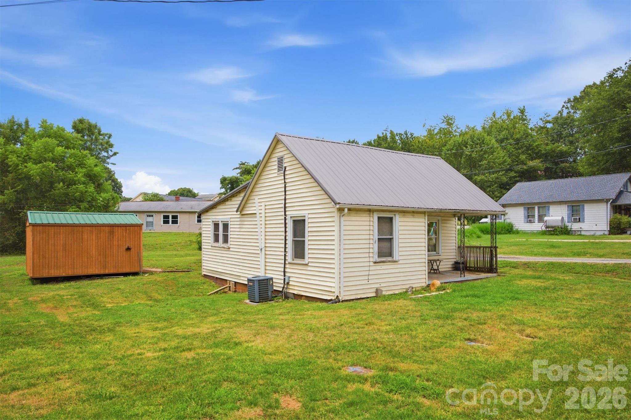 43 N Highland Avenue