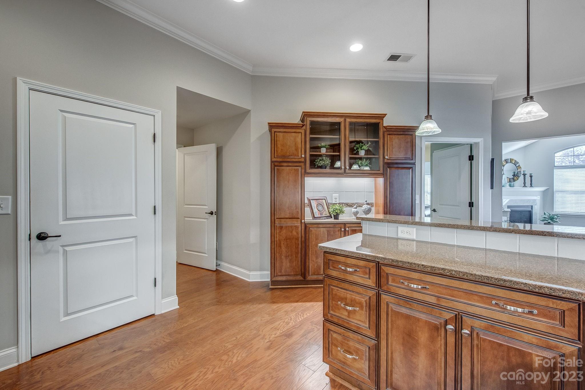 Robinson Oaks - Residential