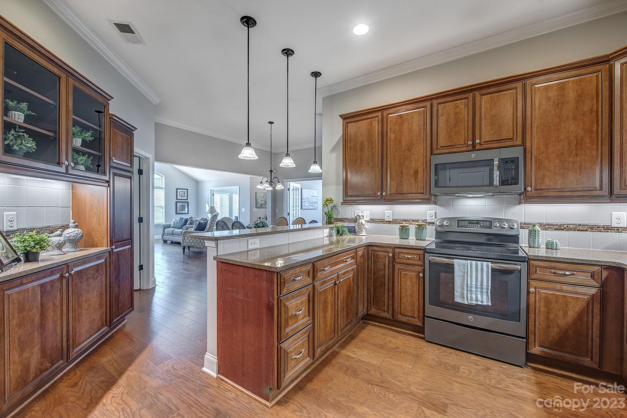 Robinson Oaks - Residential