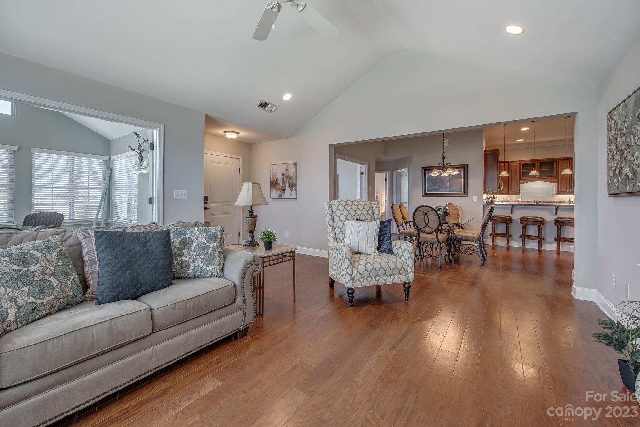 Robinson Oaks - Residential