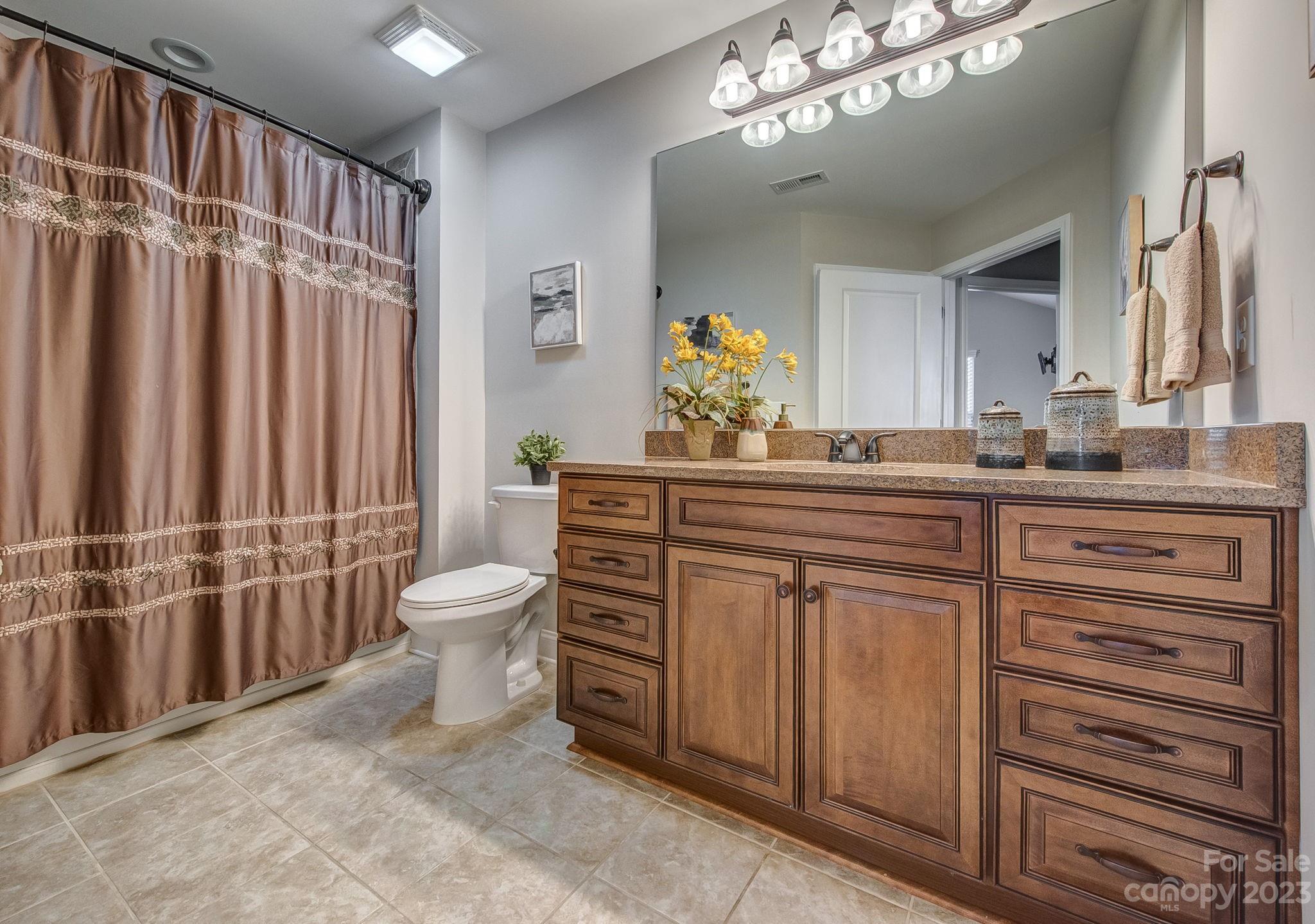 Robinson Oaks - Residential