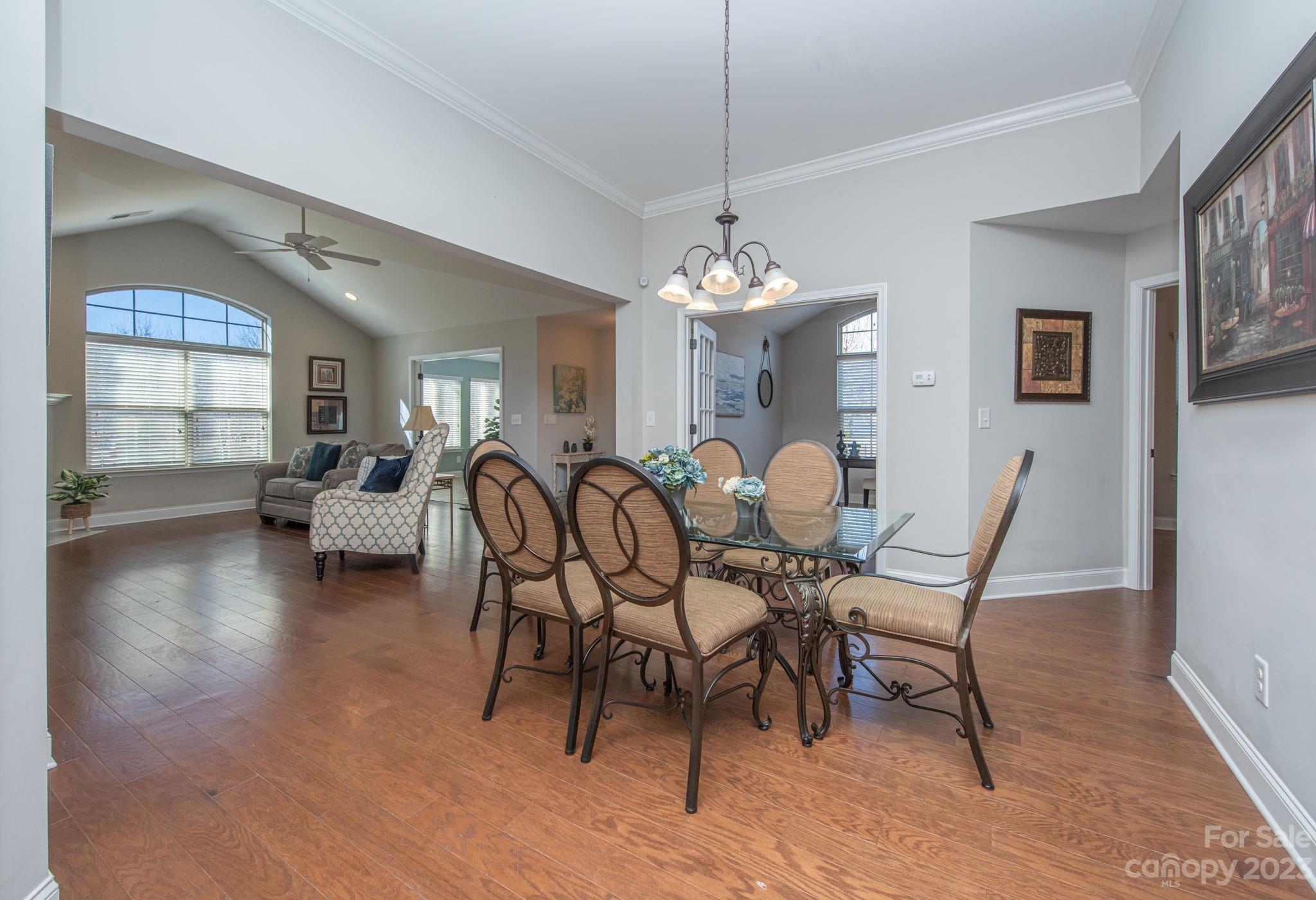 Robinson Oaks - Residential