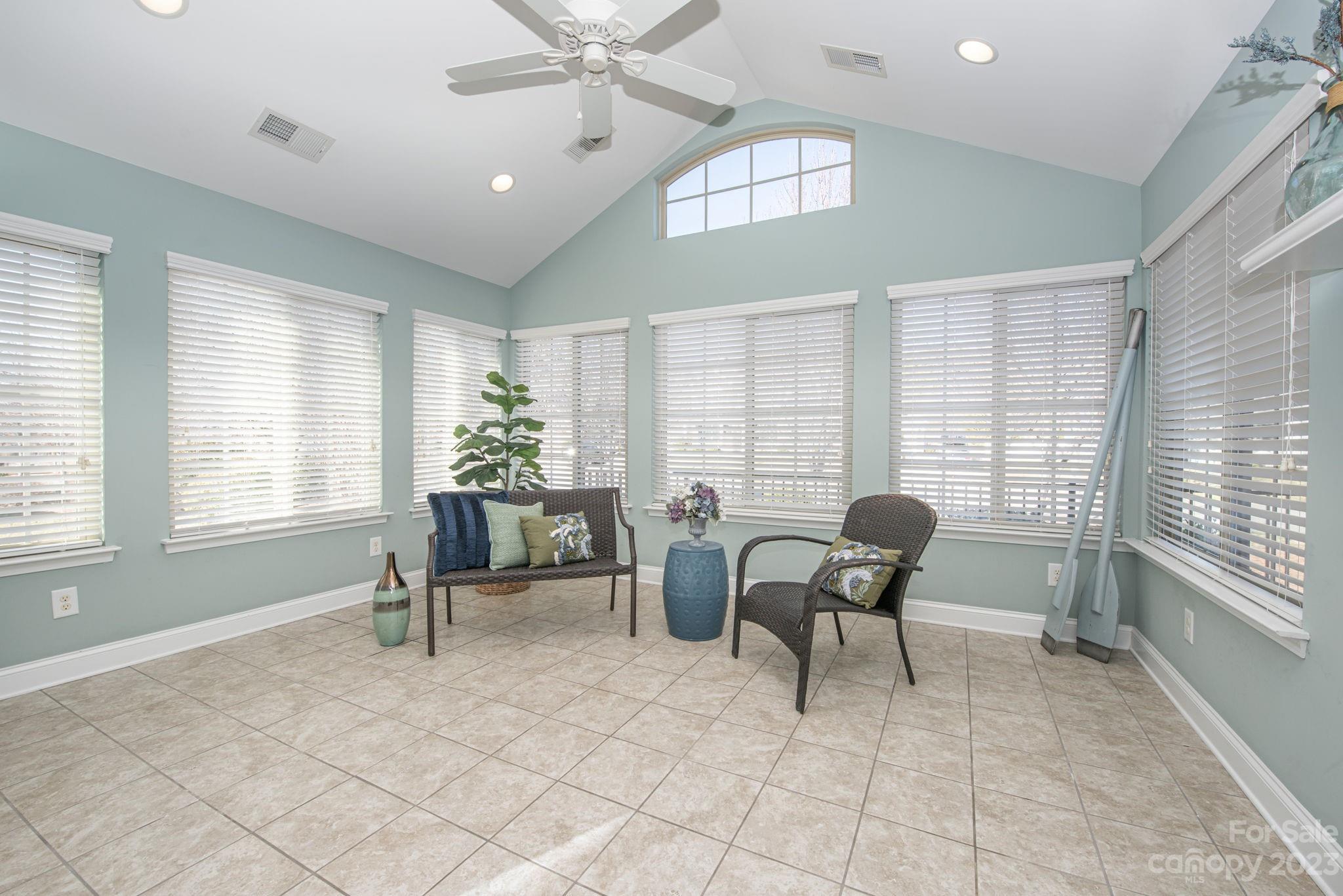 Robinson Oaks - Residential