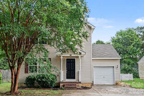 Photo of 10346 Cannarti Drive, Charlotte, NC 28273 (MLS # 4403676)