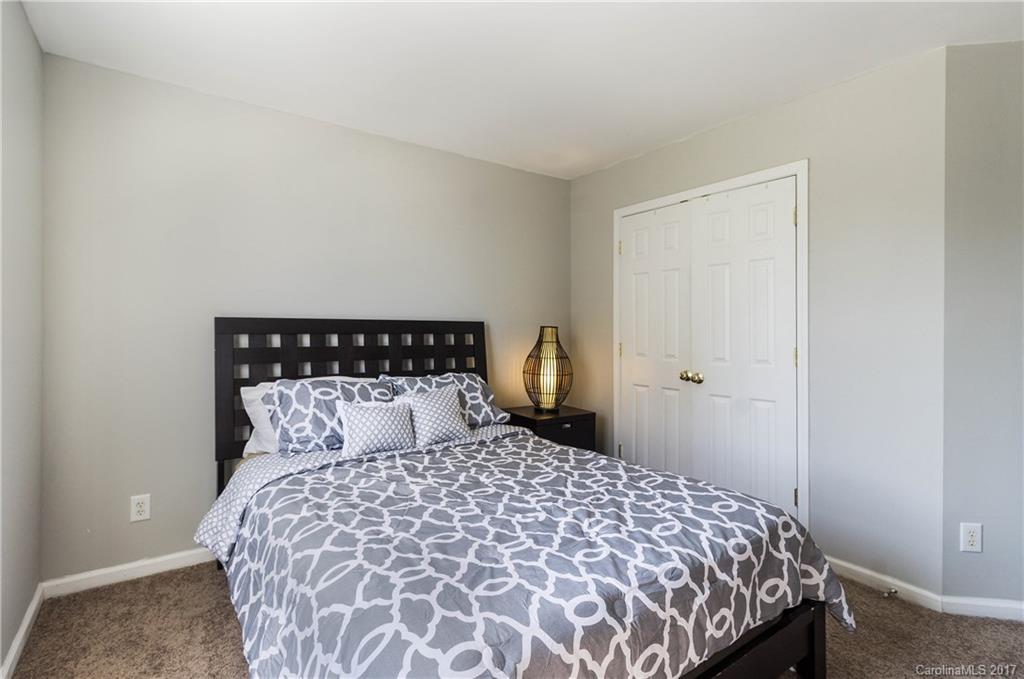 Rozumny Ridge - Residential