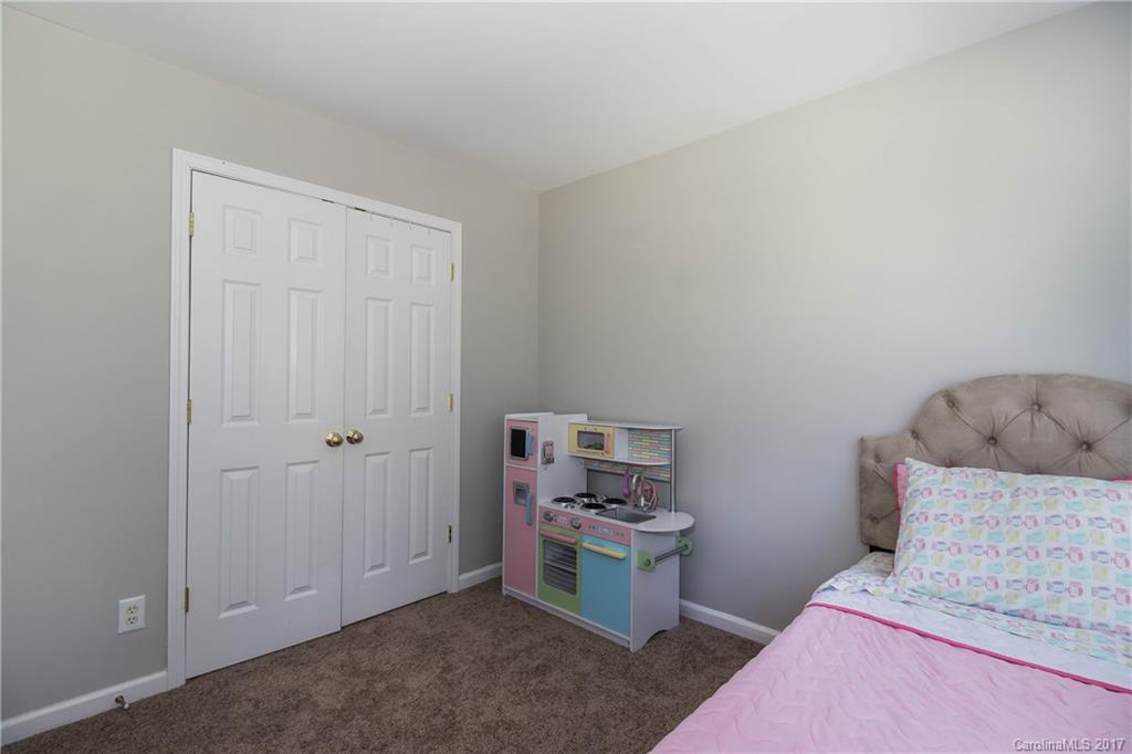 Rozumny Ridge - Residential