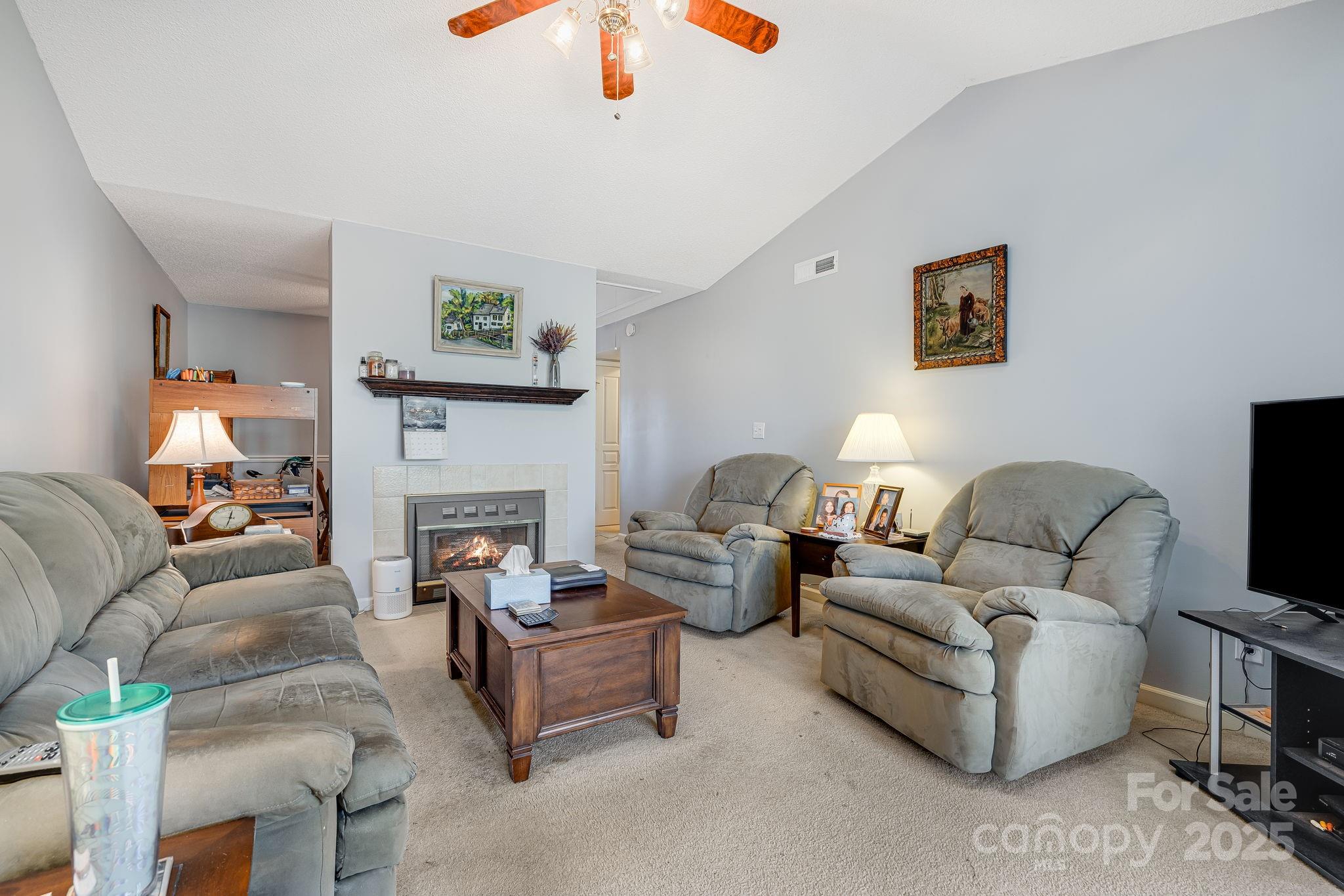 2904 Sagamore Lane