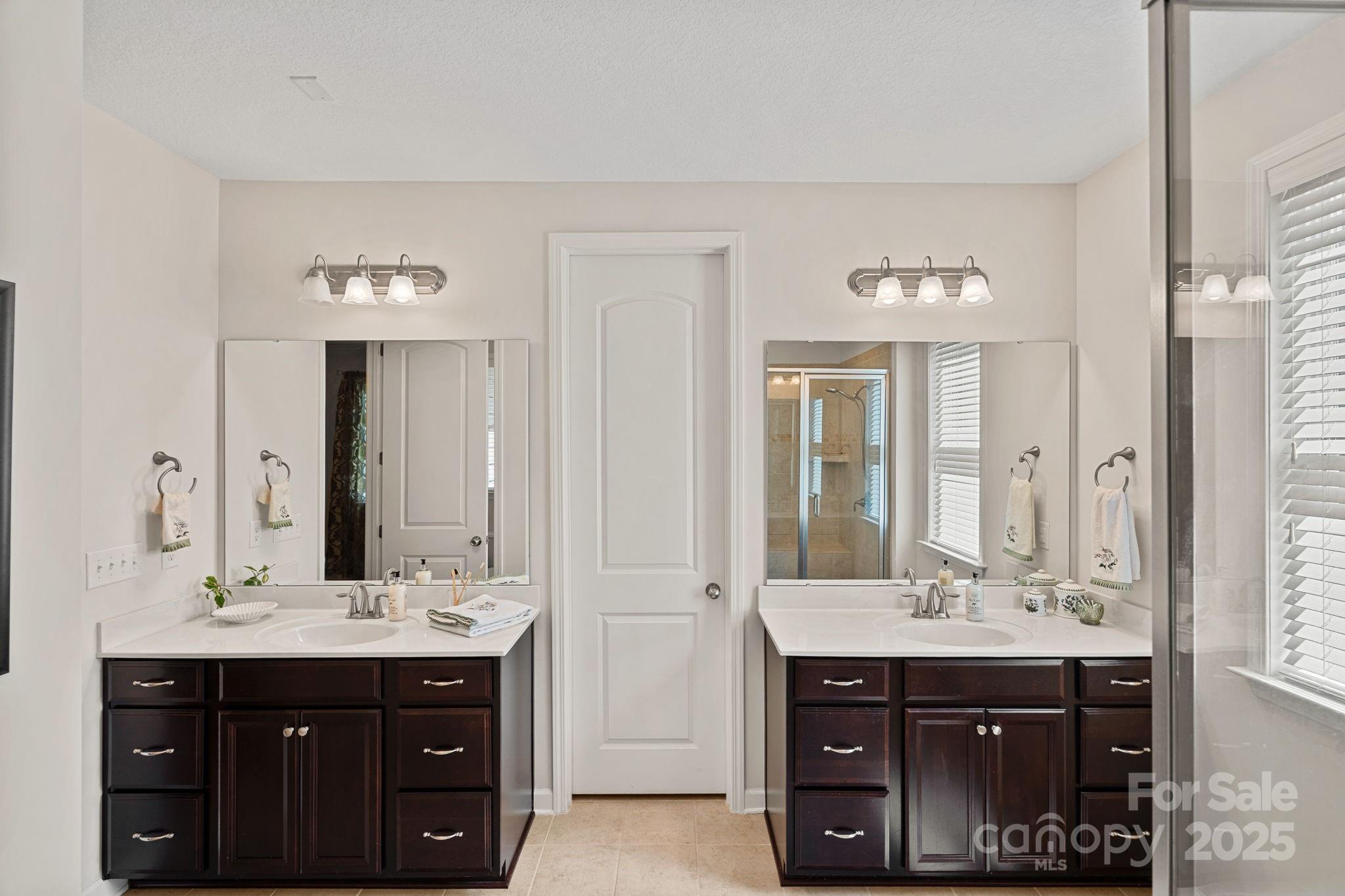 Shelly Woods - Residential