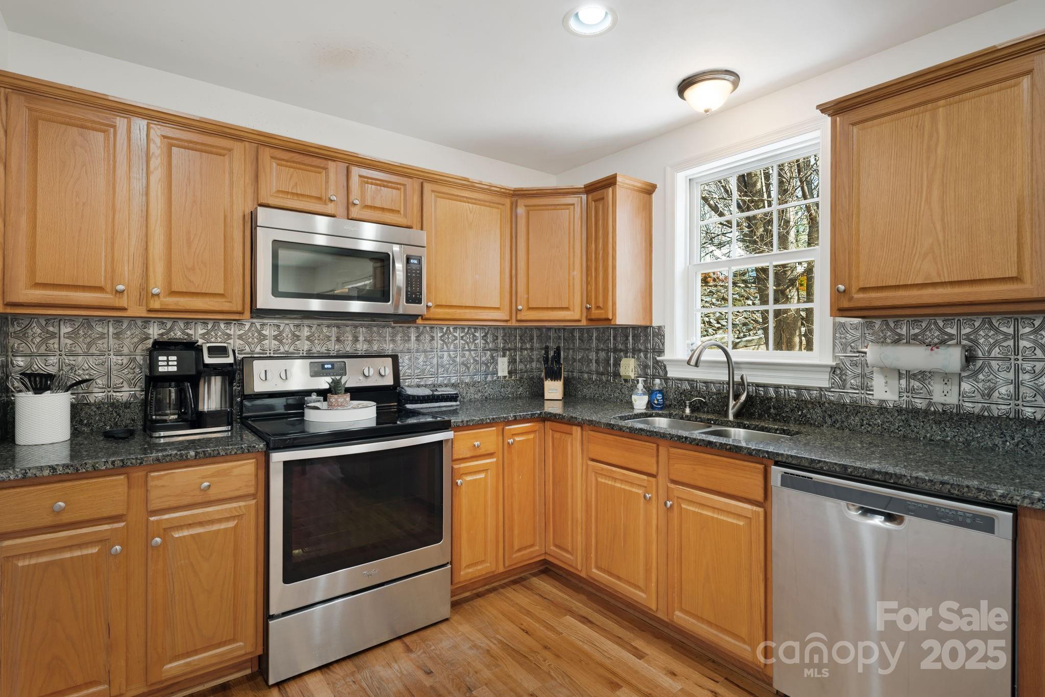 Hickory Hill - Residential