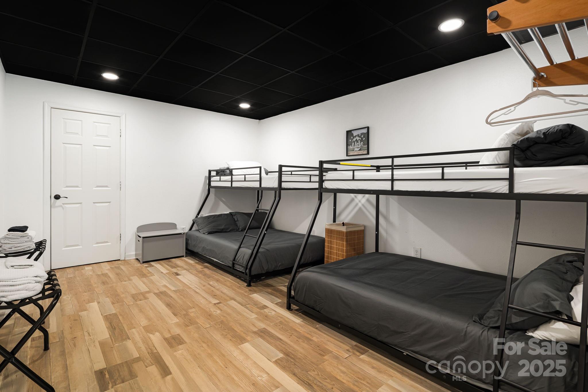 Hickory Hill - Residential