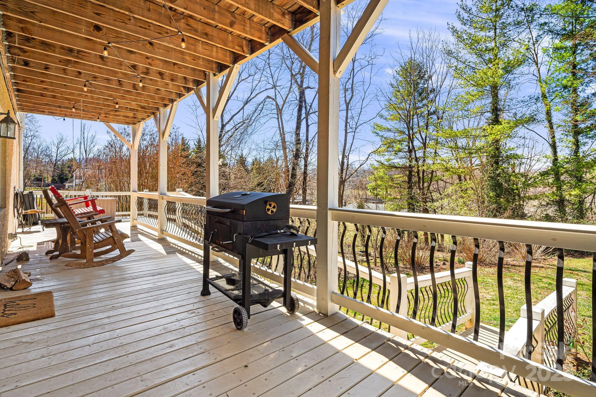 Hickory Hill - Residential