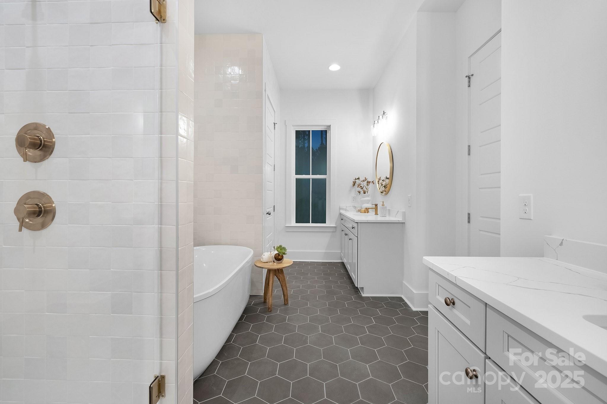 Riverchase Estates - Residential