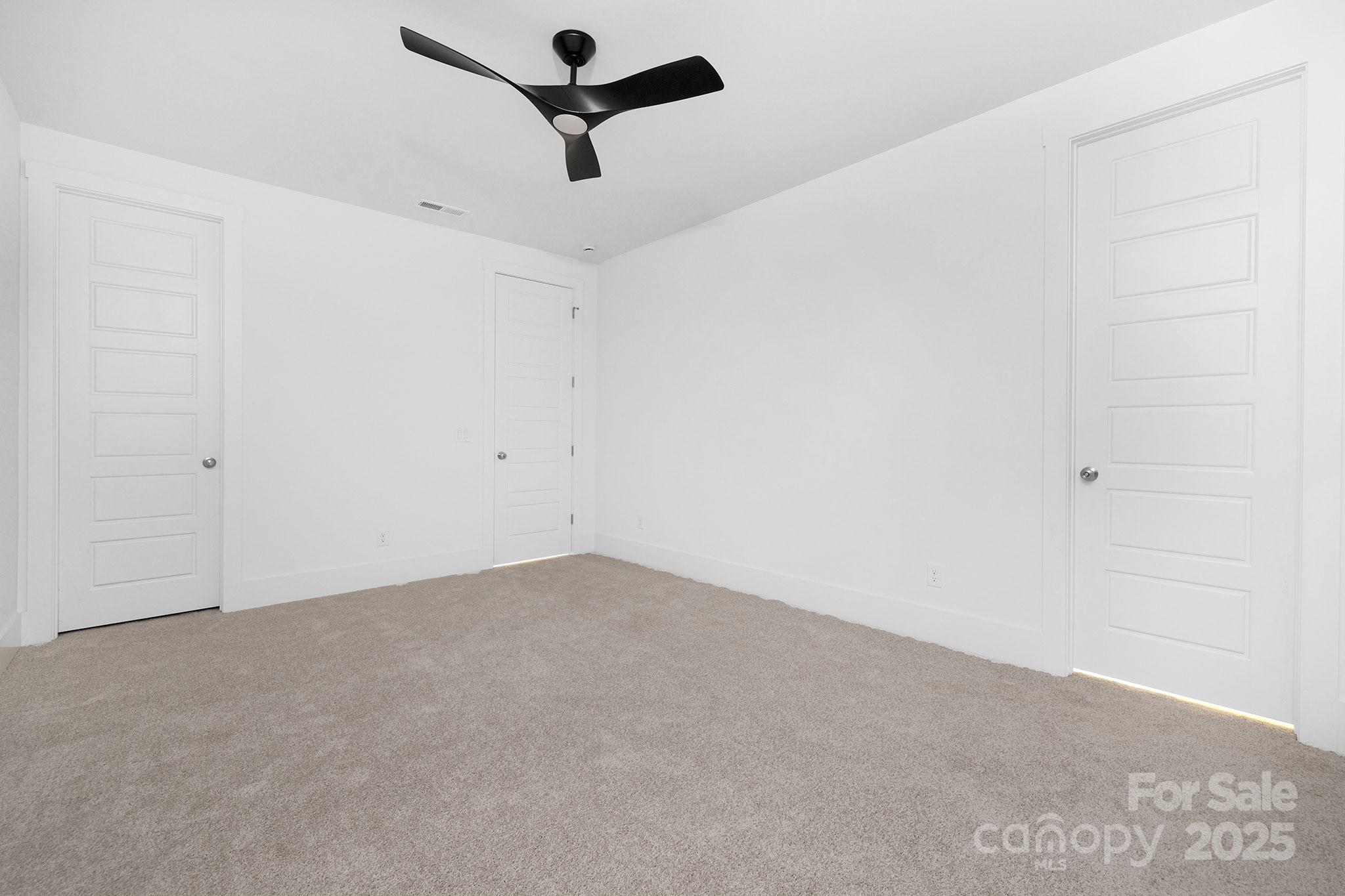 Riverchase Estates - Residential