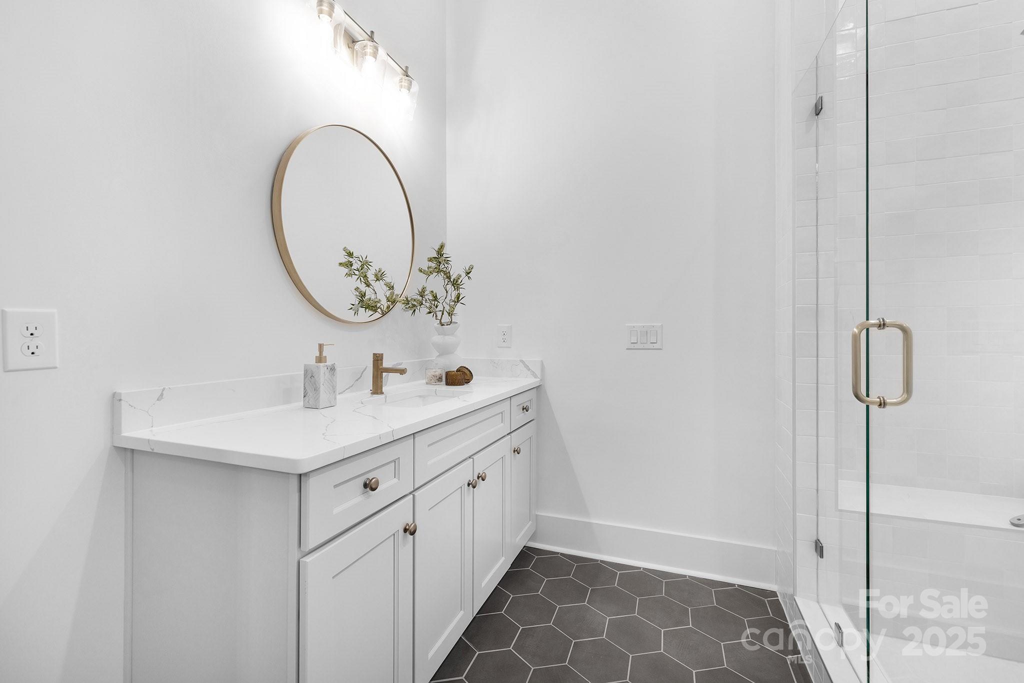 Riverchase Estates - Residential