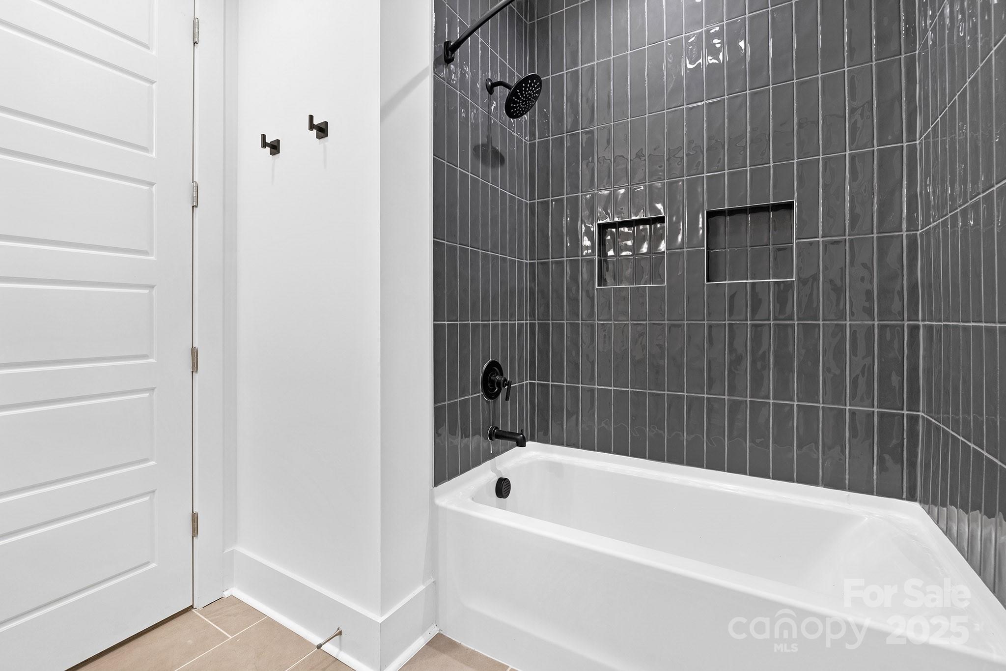 Riverchase Estates - Residential