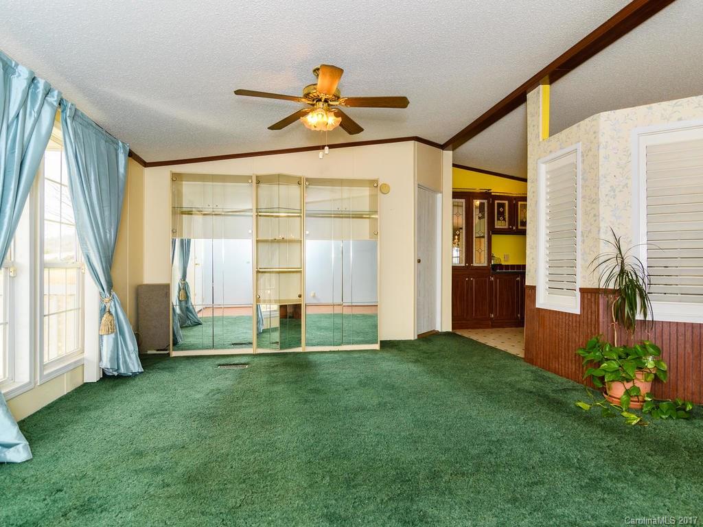 One Oak Estates - Residential