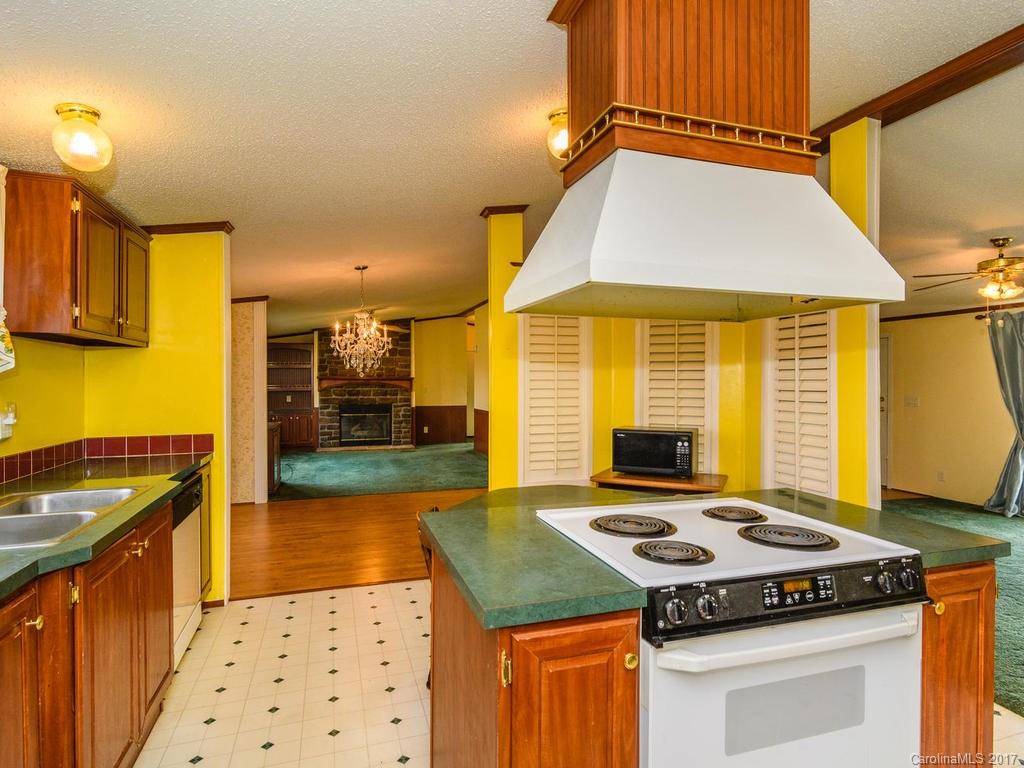 One Oak Estates - Residential