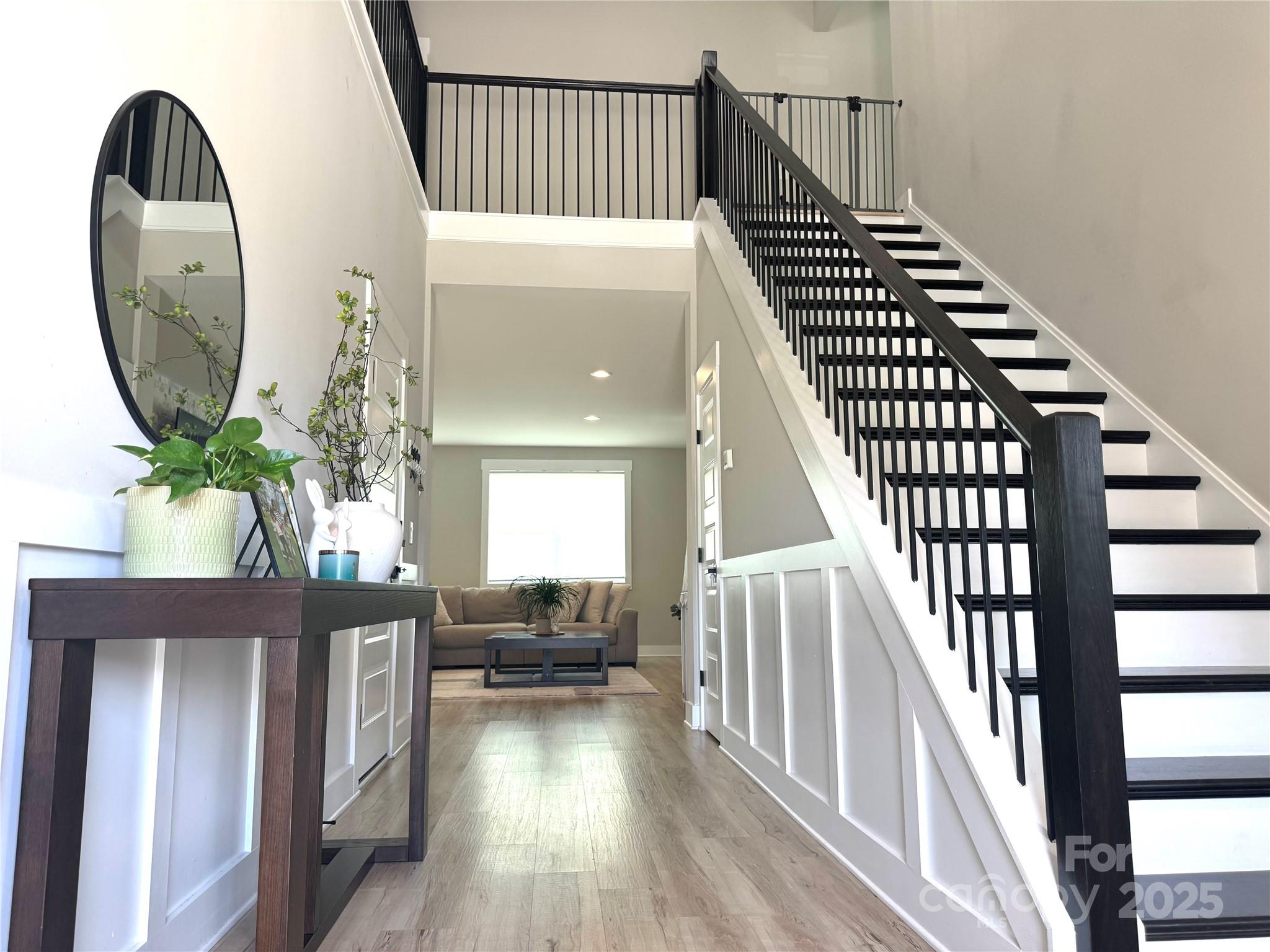 305 Pleasant Hill Drive SE