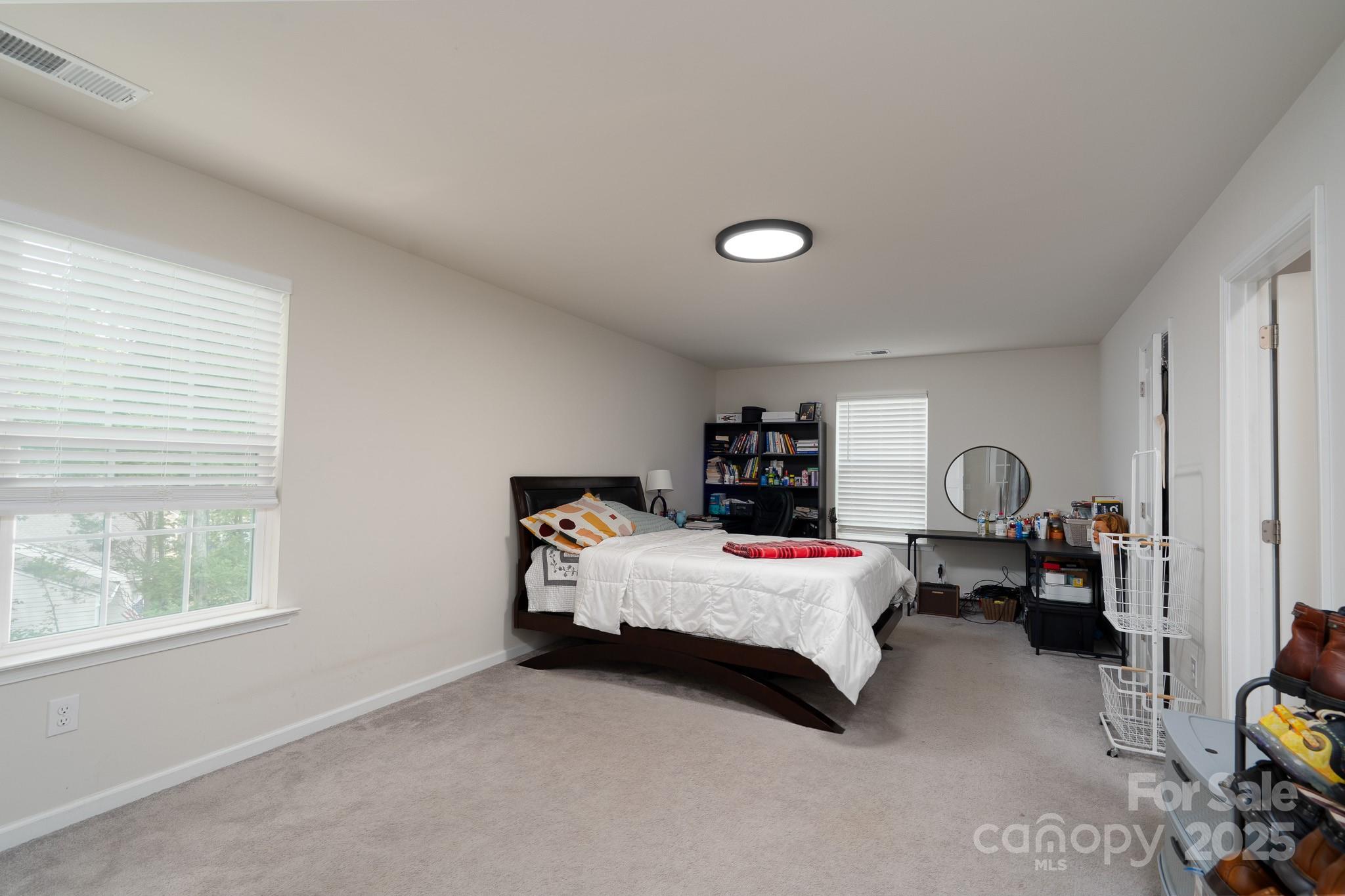 The Estates at Arlington Woods - Residential