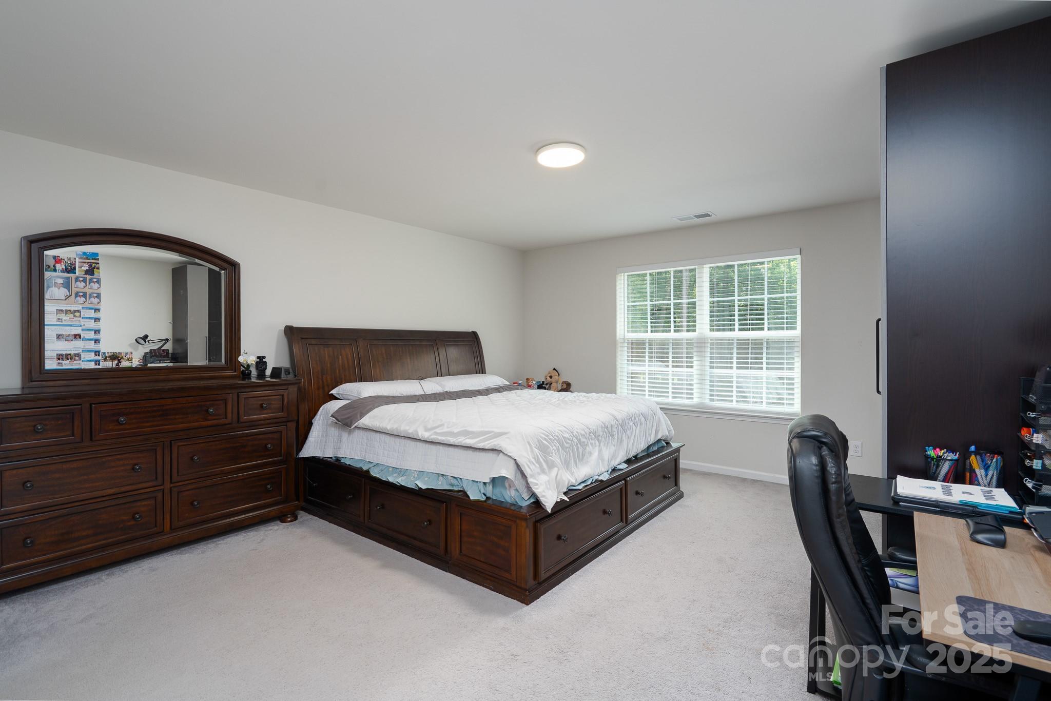 The Estates at Arlington Woods - Residential