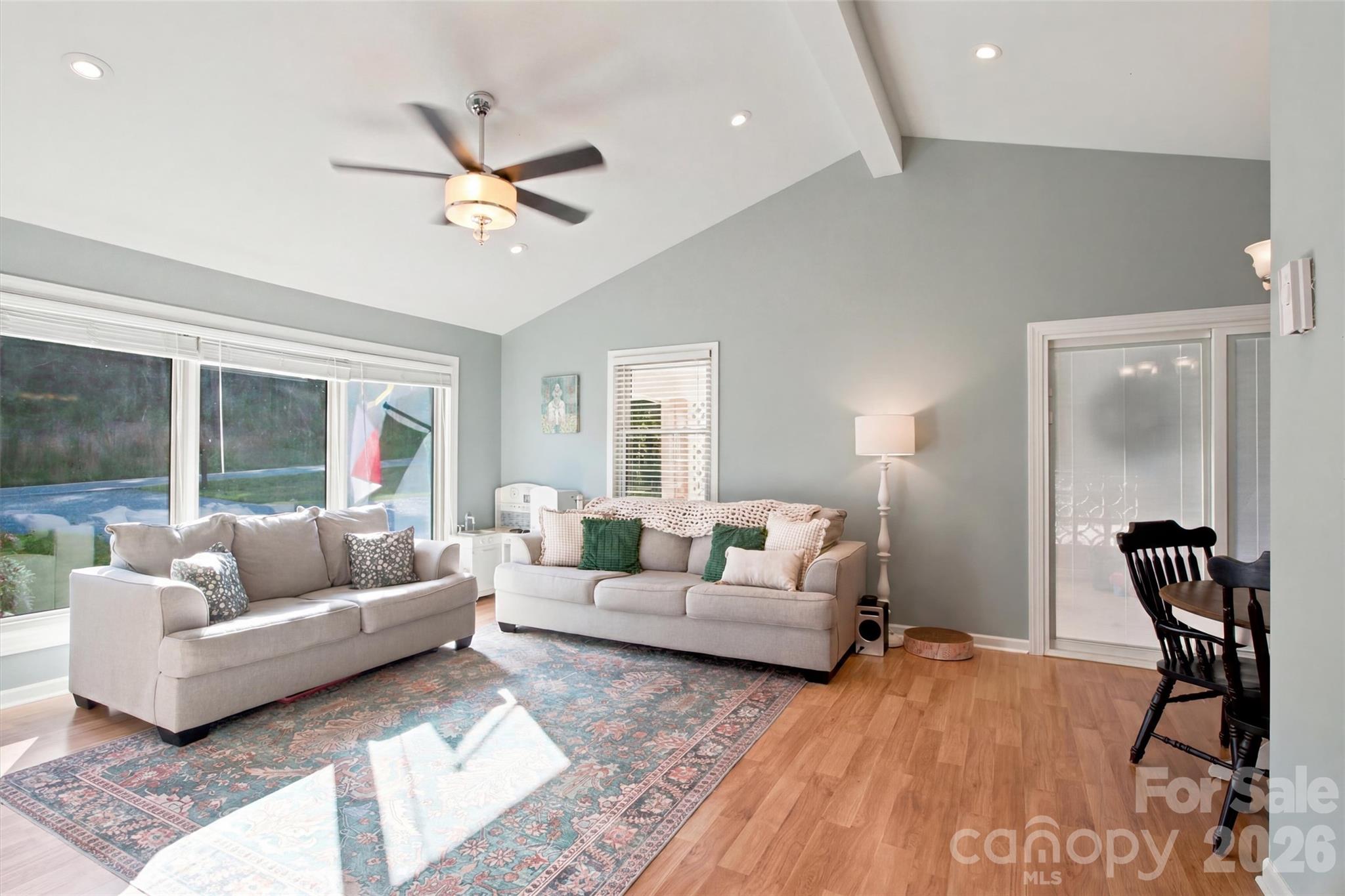 4608 Rainbow Drive