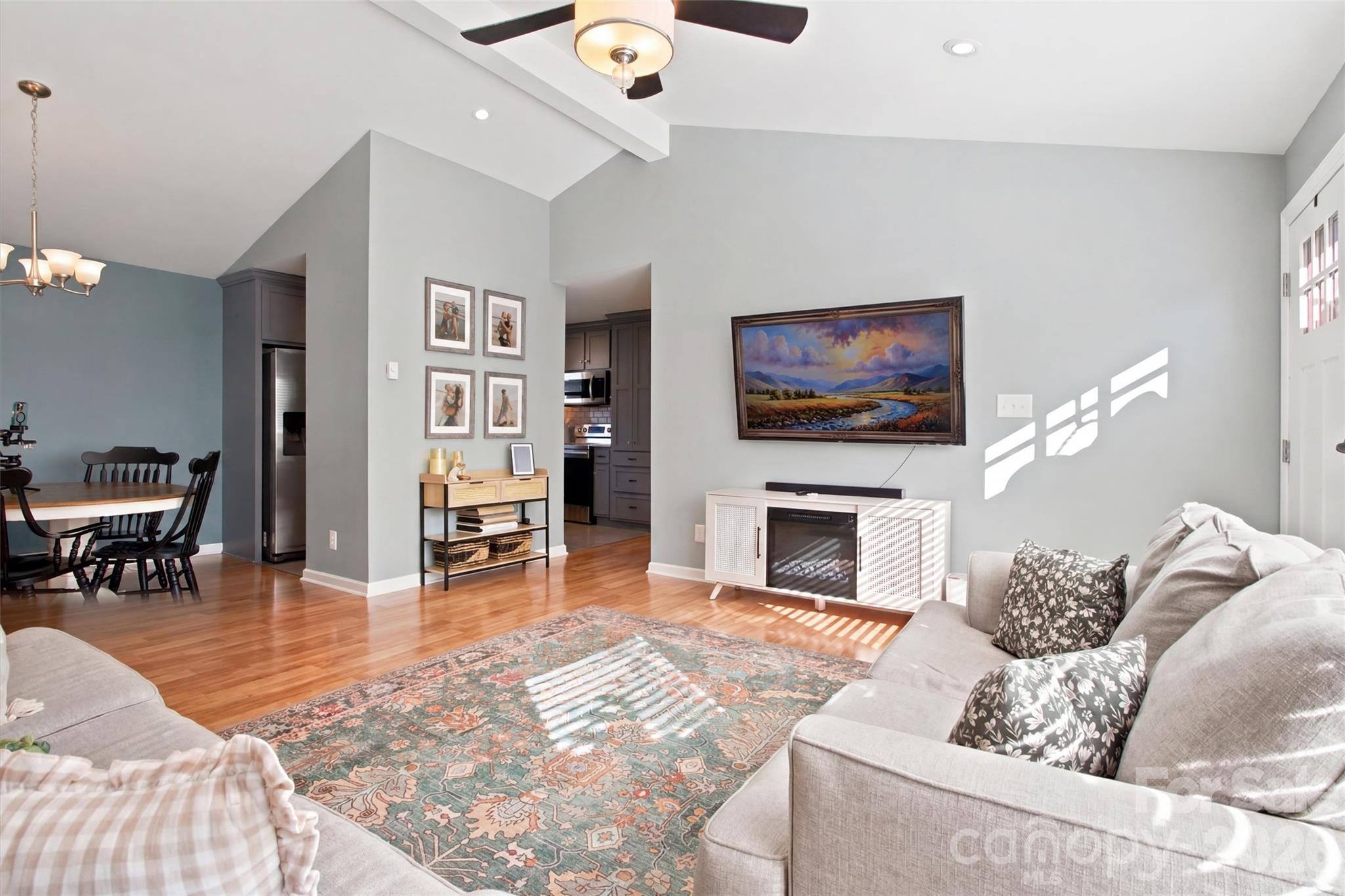4608 Rainbow Drive