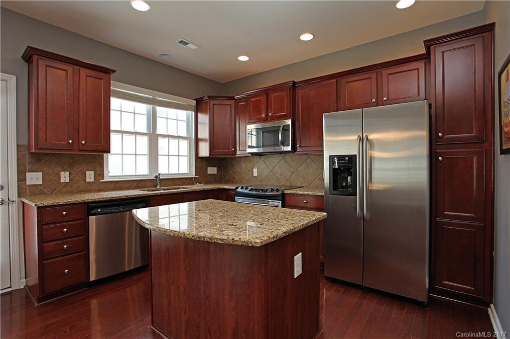 Baxter Village - Residential Lease