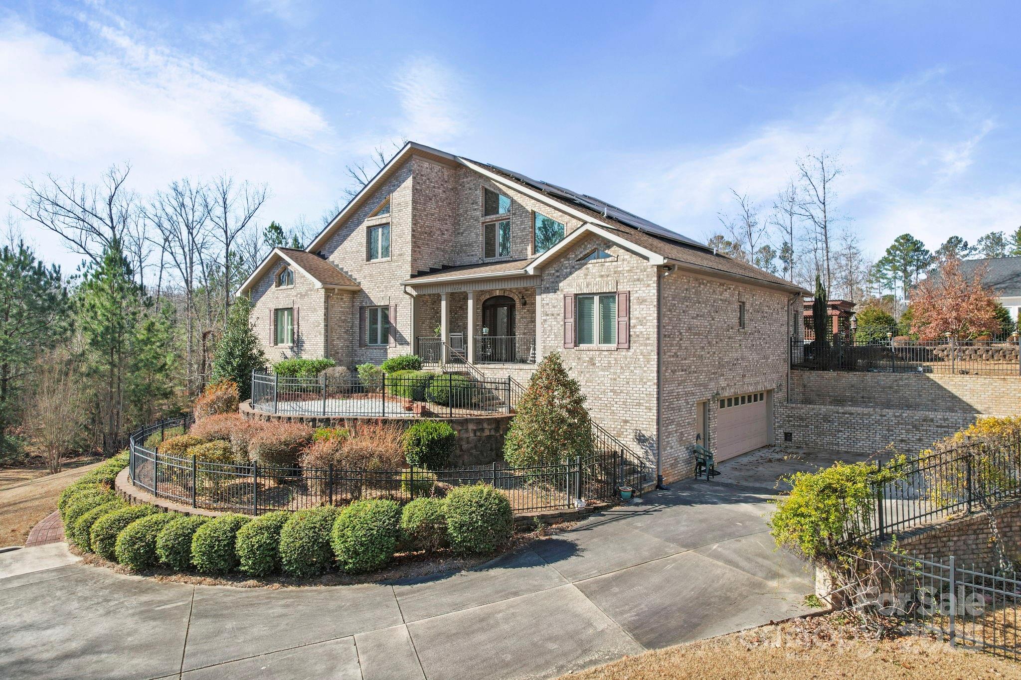 College Place - Residential