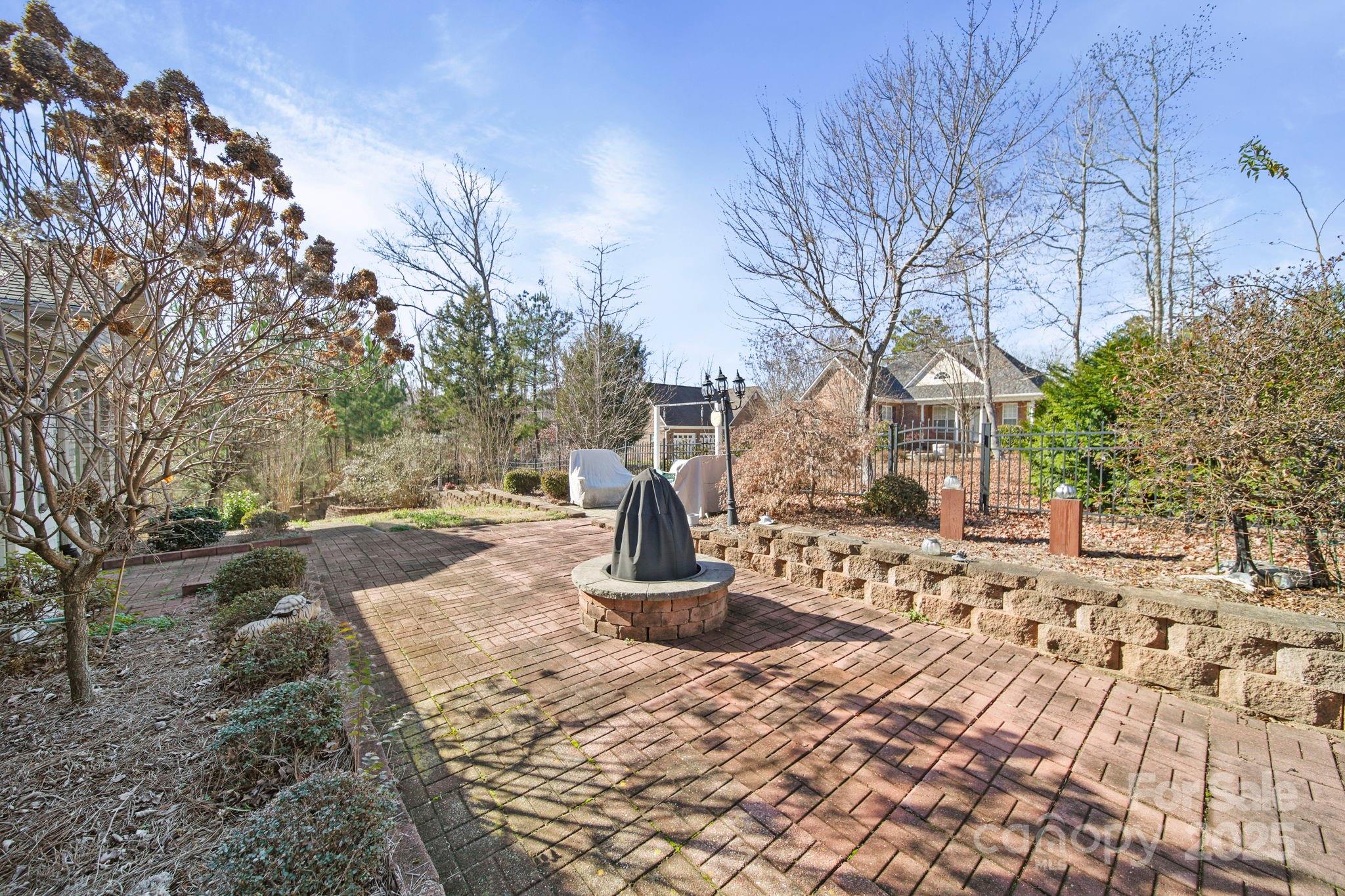 College Place - Residential