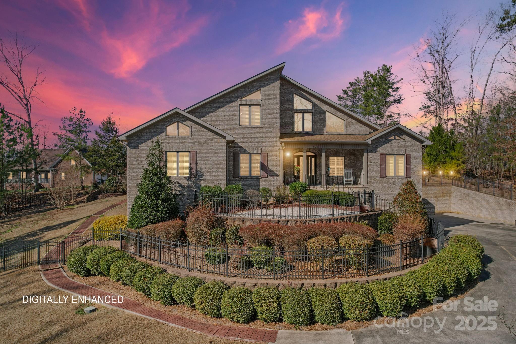 College Place - Residential